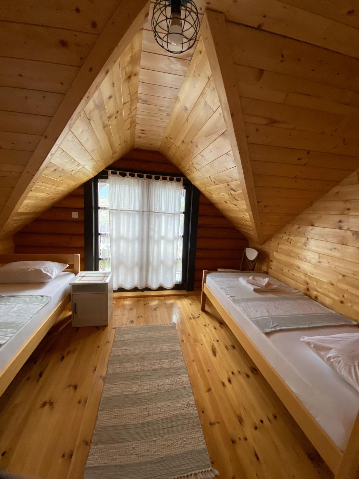 Four bedroom house with terrace Otočac, Velebit  K