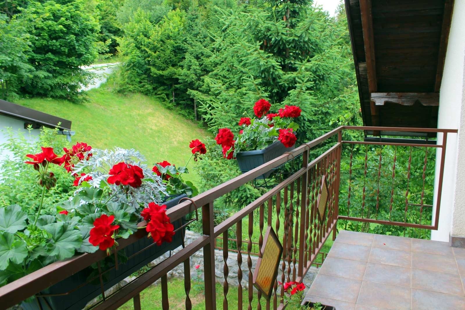 Three bedroom house with balcony Sunger, Gorski kotar (K-20655)