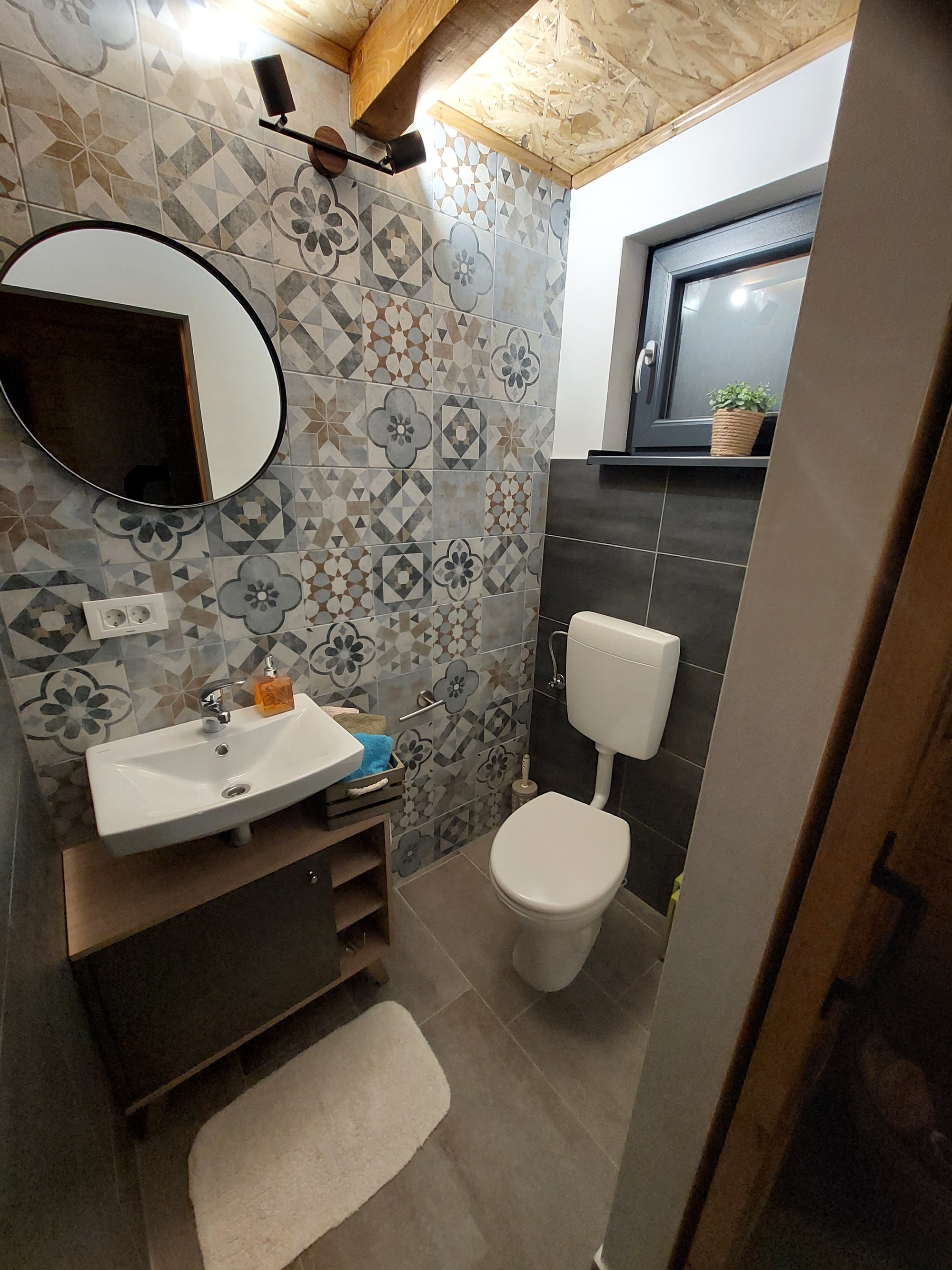 Two bedroom house with terrace Sveti Ivan Zelina, Prigorje  K