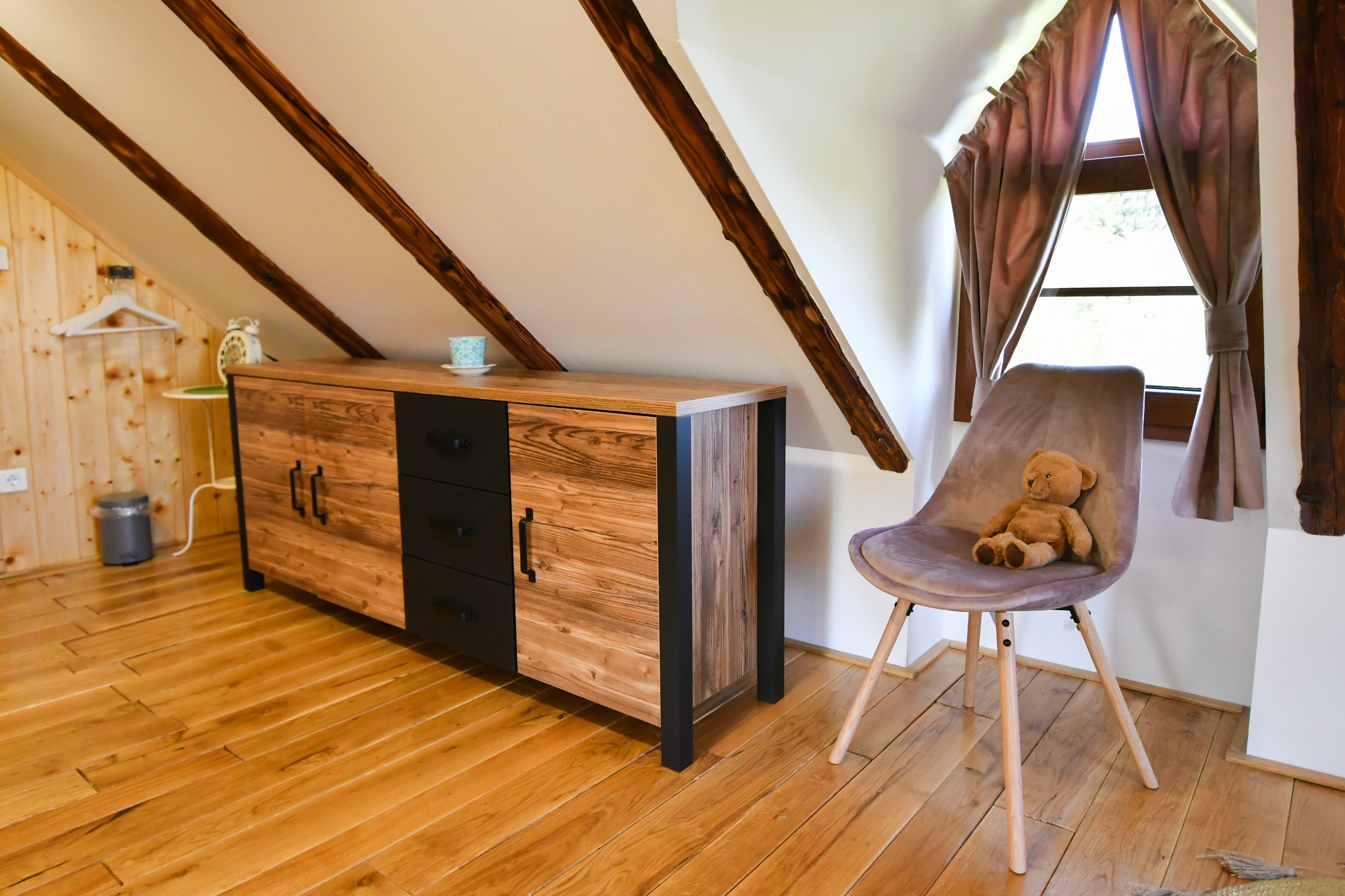 Two bedroom house with terrace Sveti Ivan Zelina, Prigorje  K