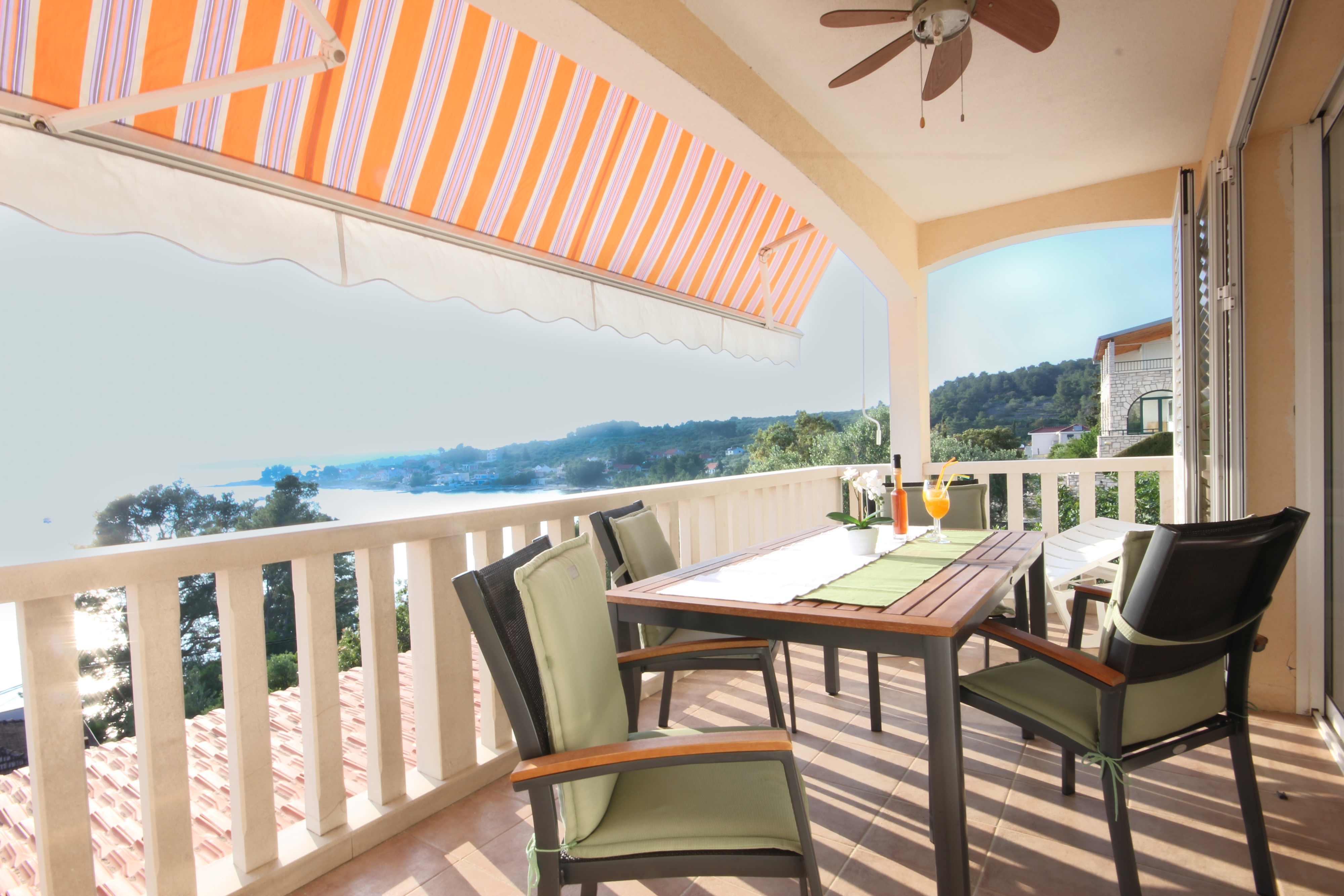 Two bedroom apartment with terrace and sea view Cove Gradina, Korčula (A-20658-a) Two bedroom apartment with terrace and sea view Cove Gradina, Korčula (A-20658-a)