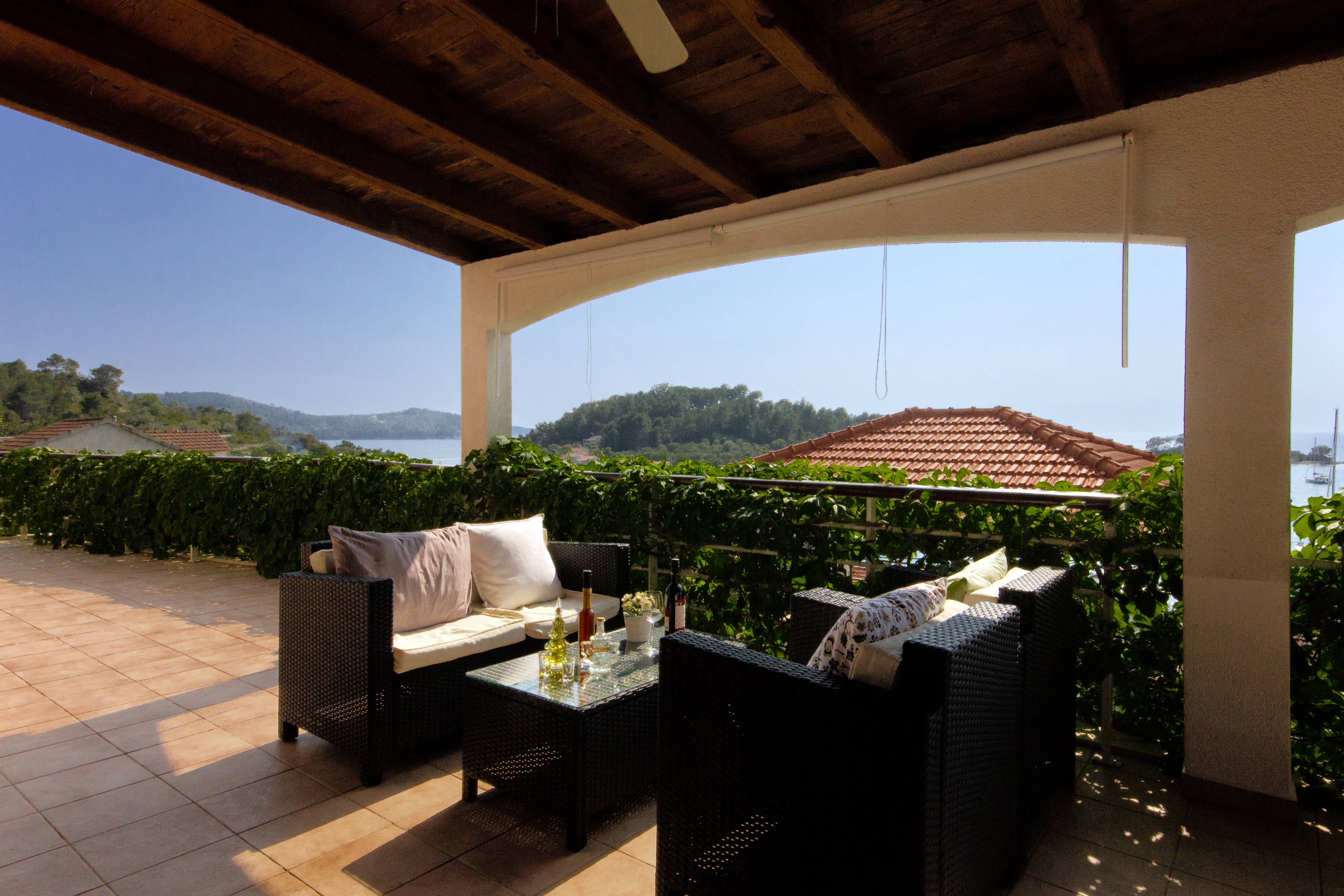 Two bedroom apartment with terrace and sea view Cove Gradina, Korčula  A-b