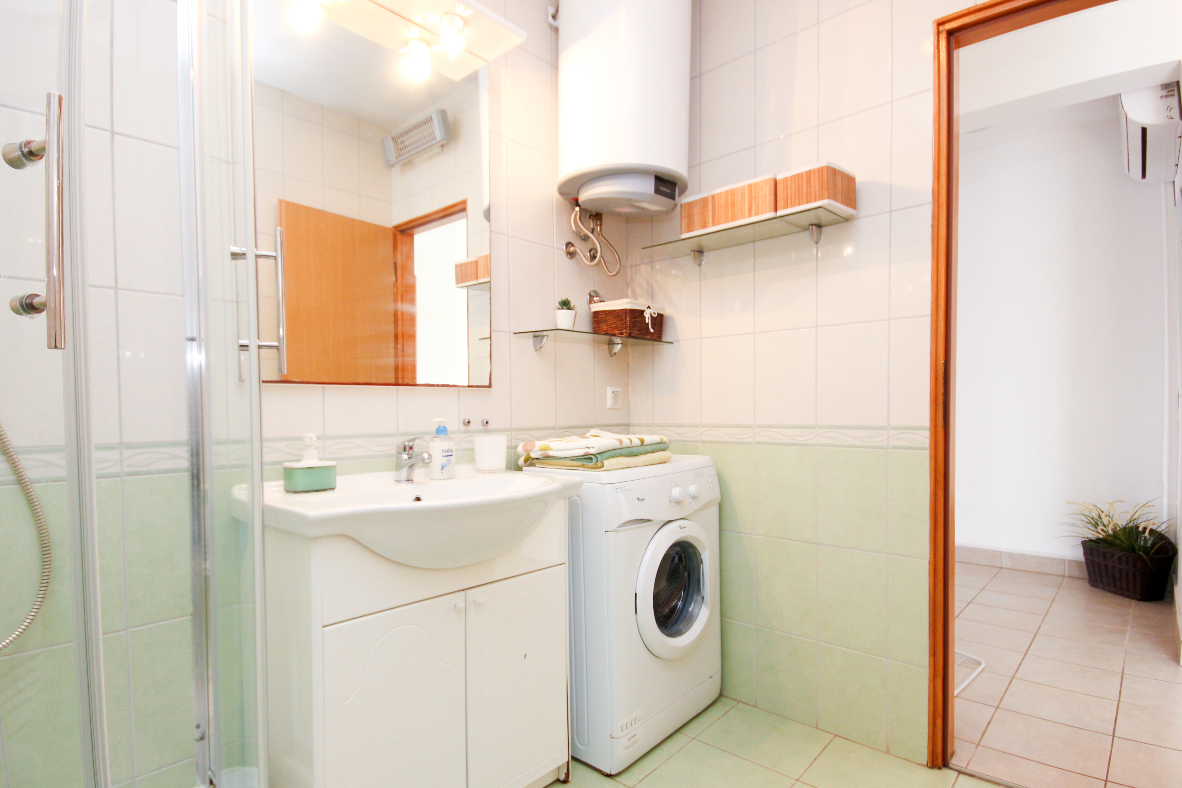 Two bedroom apartment with terrace and sea view Cove Gradina, Korčula  A-c
