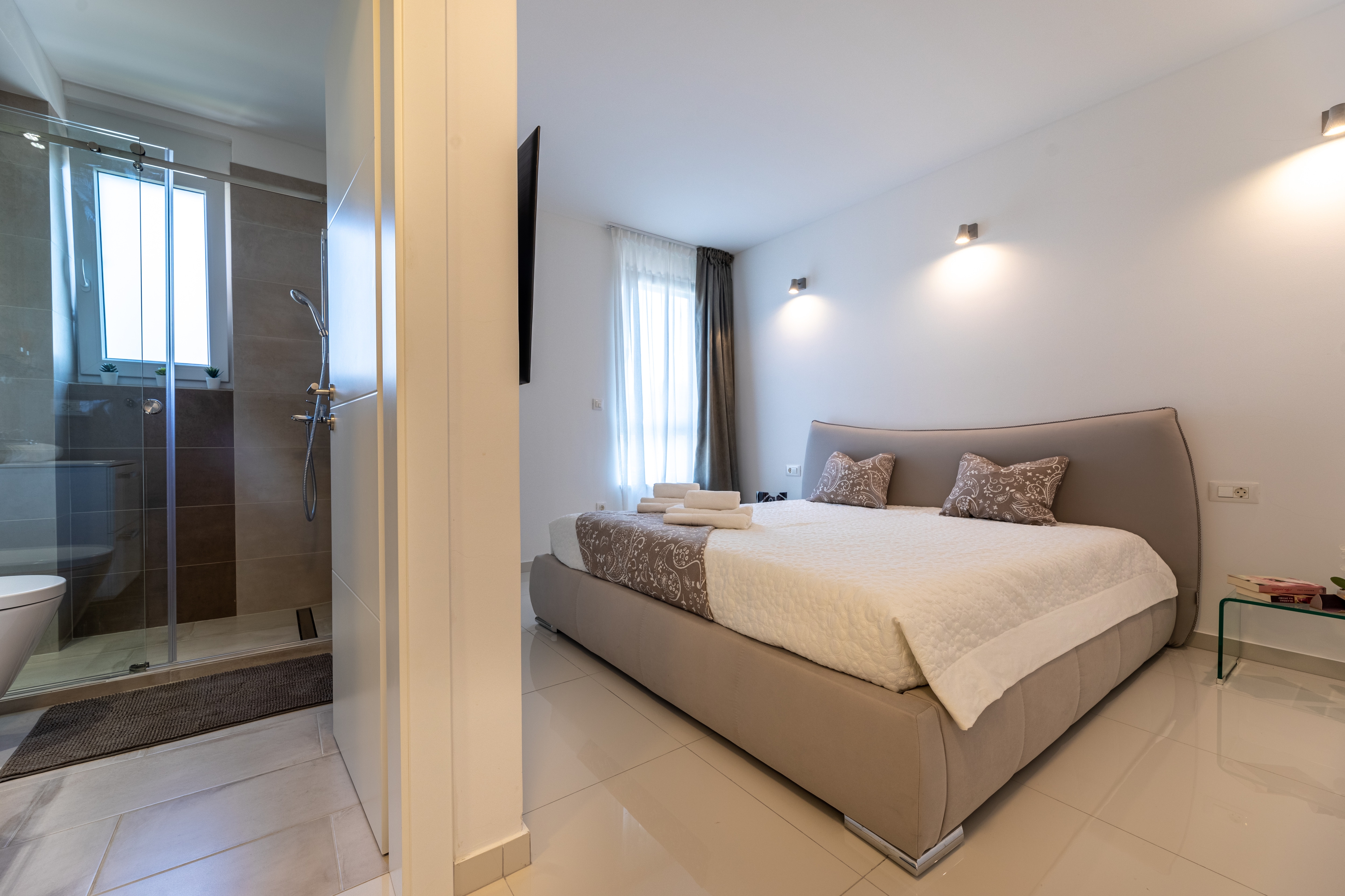 Three bedroom apartment with balcony Vantačići, Krk  A-a