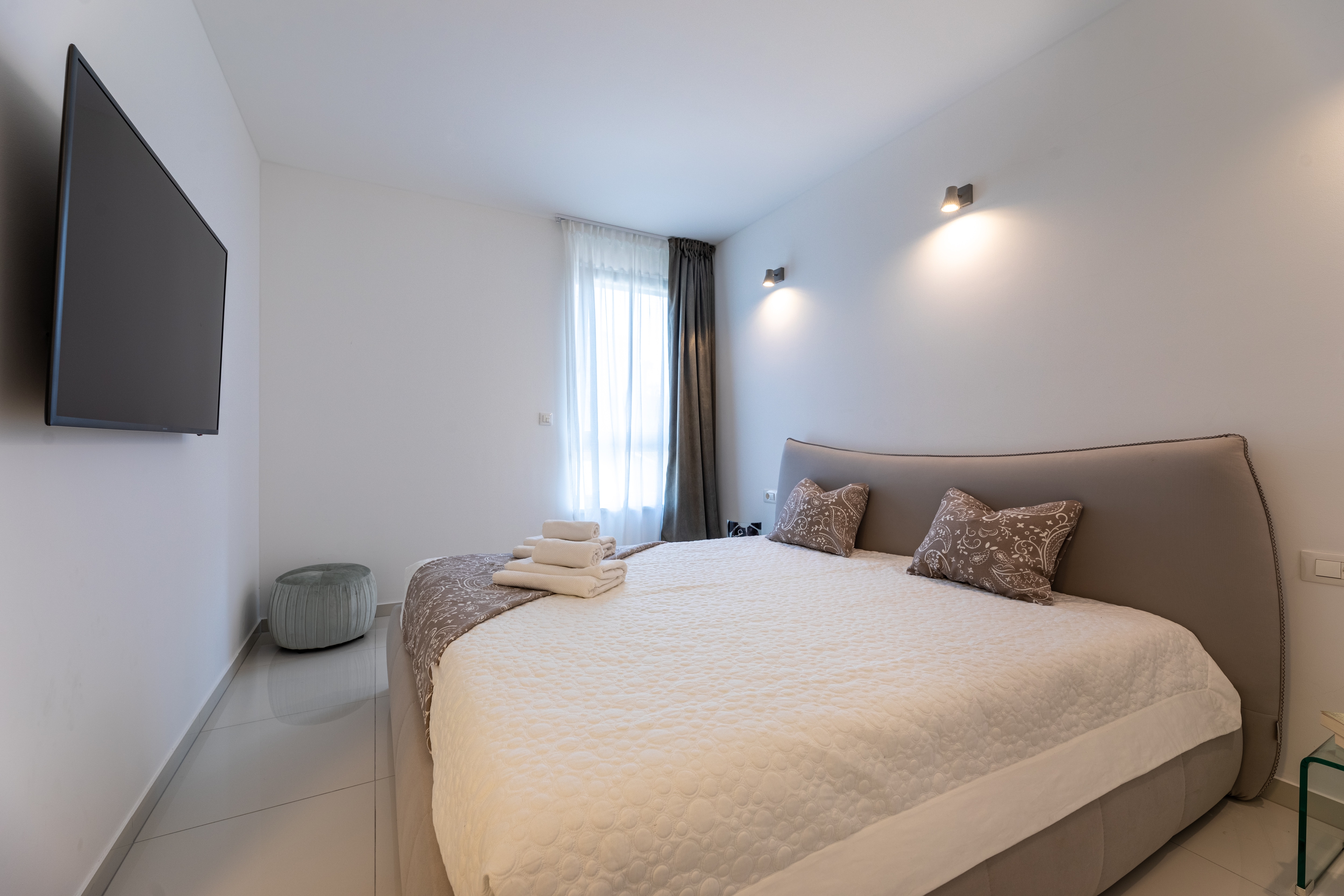 Three bedroom apartment with balcony Vantačići, Krk  A-a