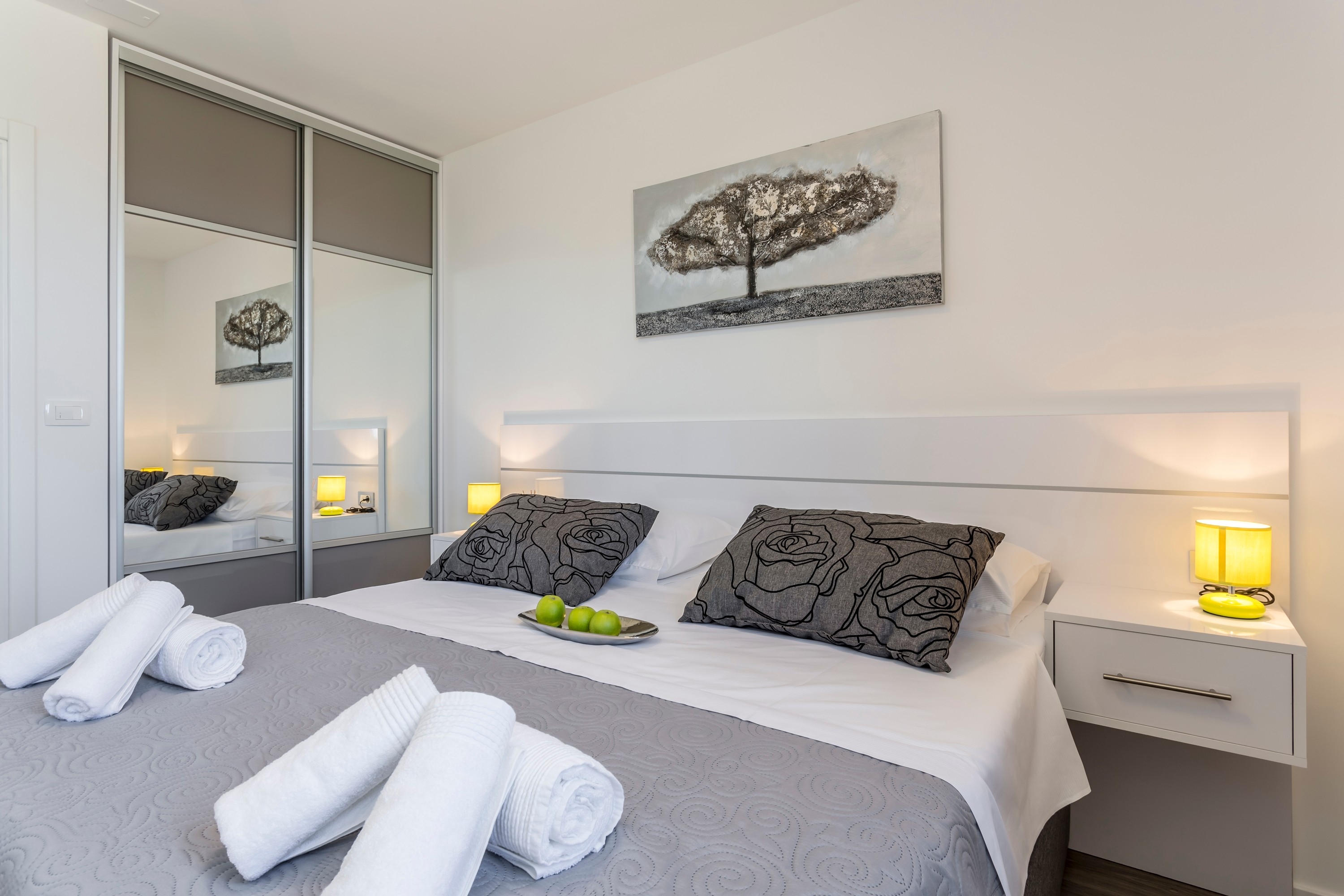 One bedroom apartment with balcony and sea view Podstrana, Split  A-b