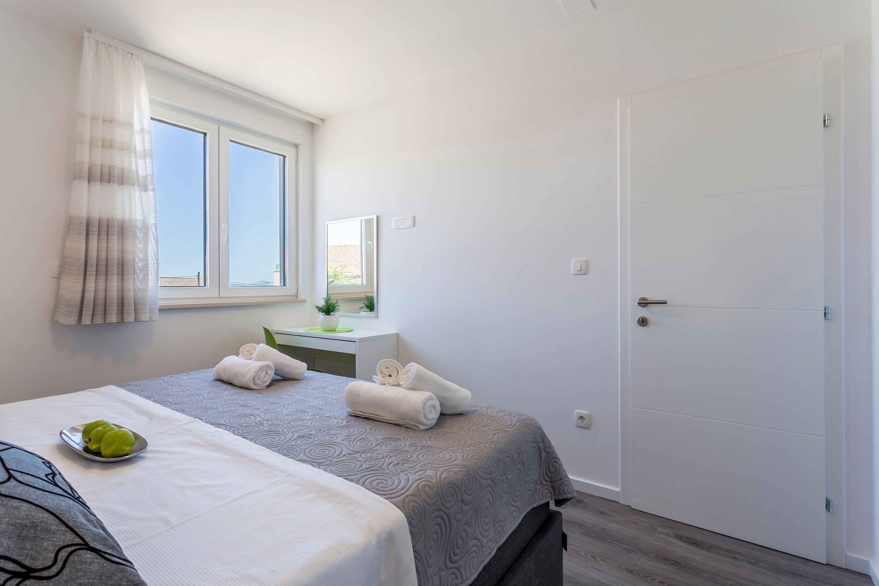 One bedroom apartment with balcony and sea view Podstrana, Split  A-b