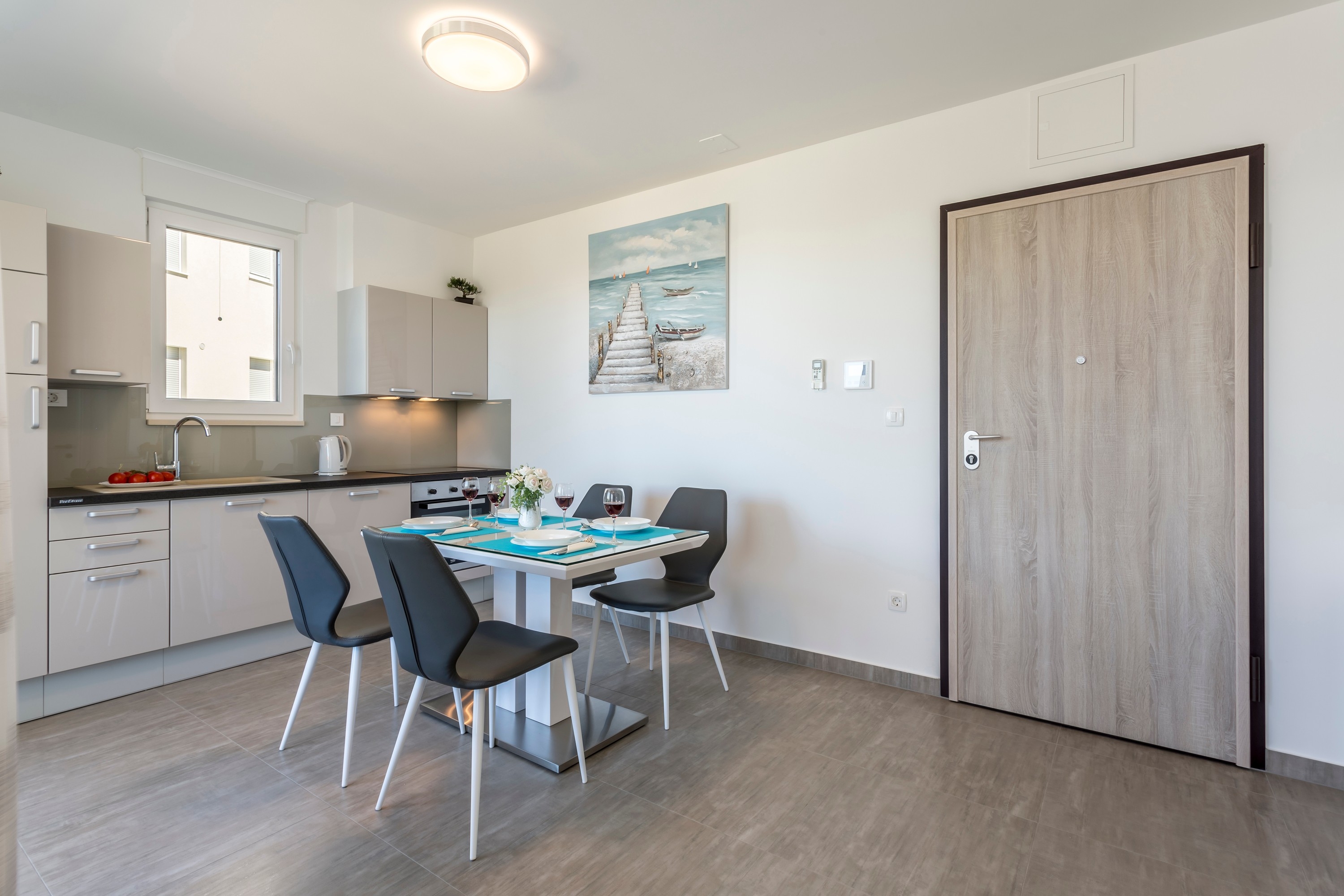 One bedroom apartment with balcony and sea view Podstrana, Split  A-b