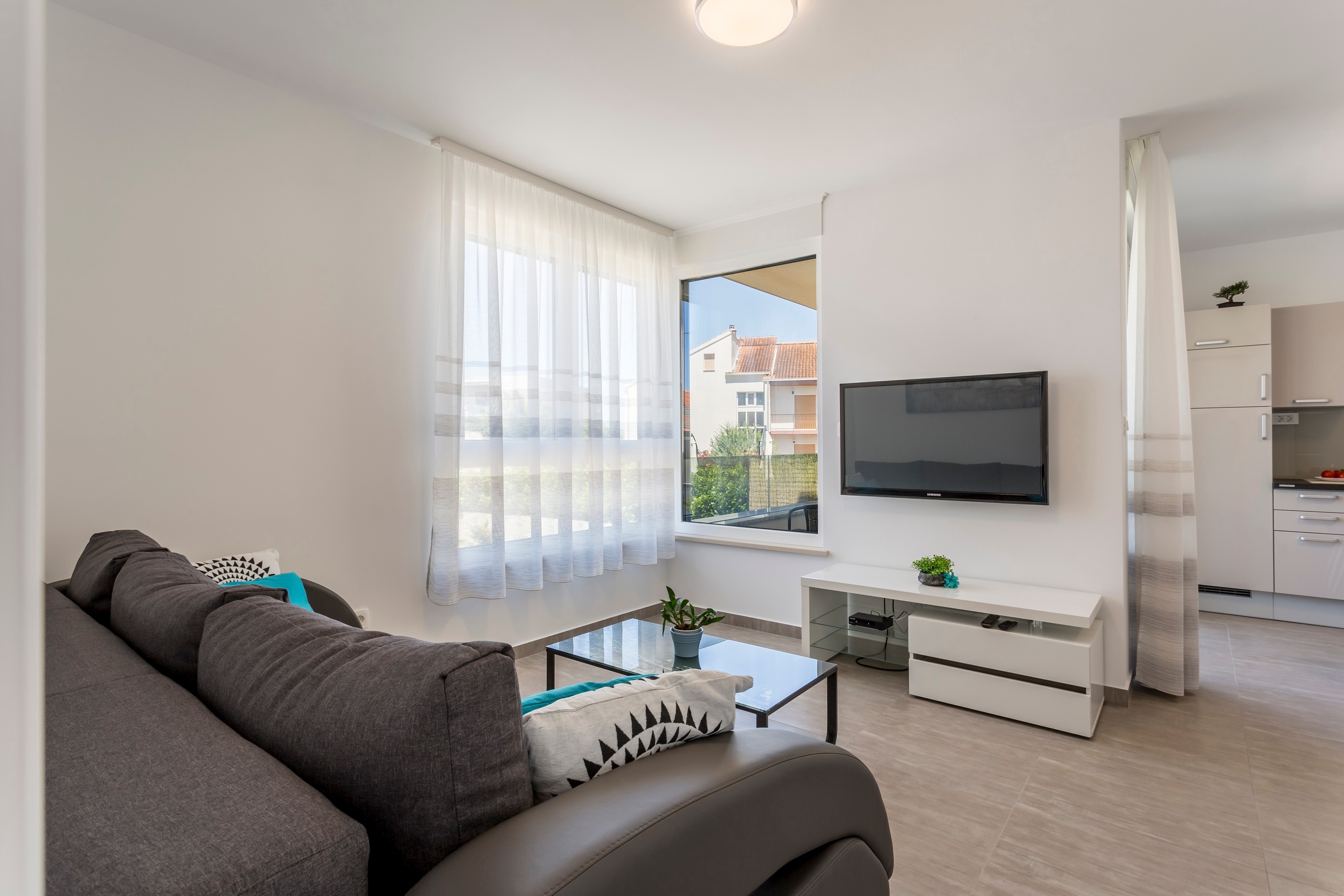 One bedroom apartment with balcony and sea view Podstrana, Split  A-b