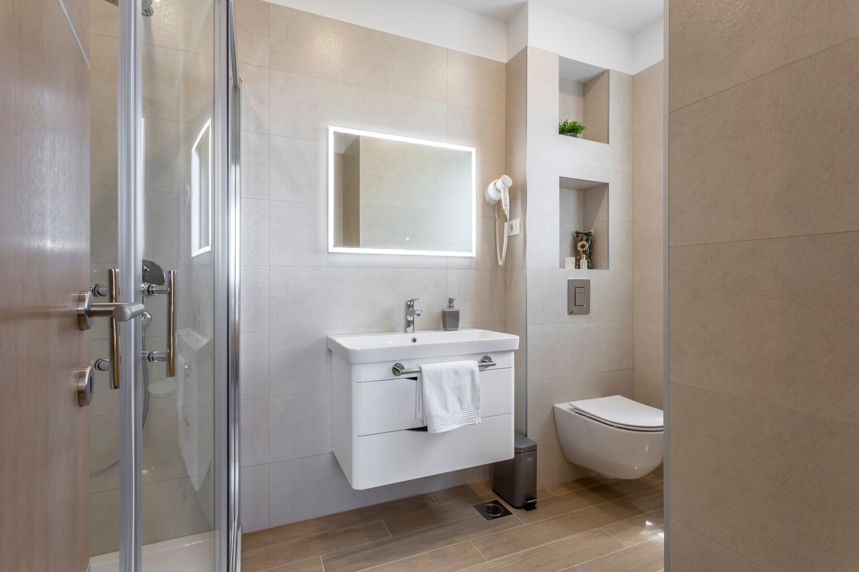 One bedroom apartment with balcony and sea view Podstrana, Split  A-c