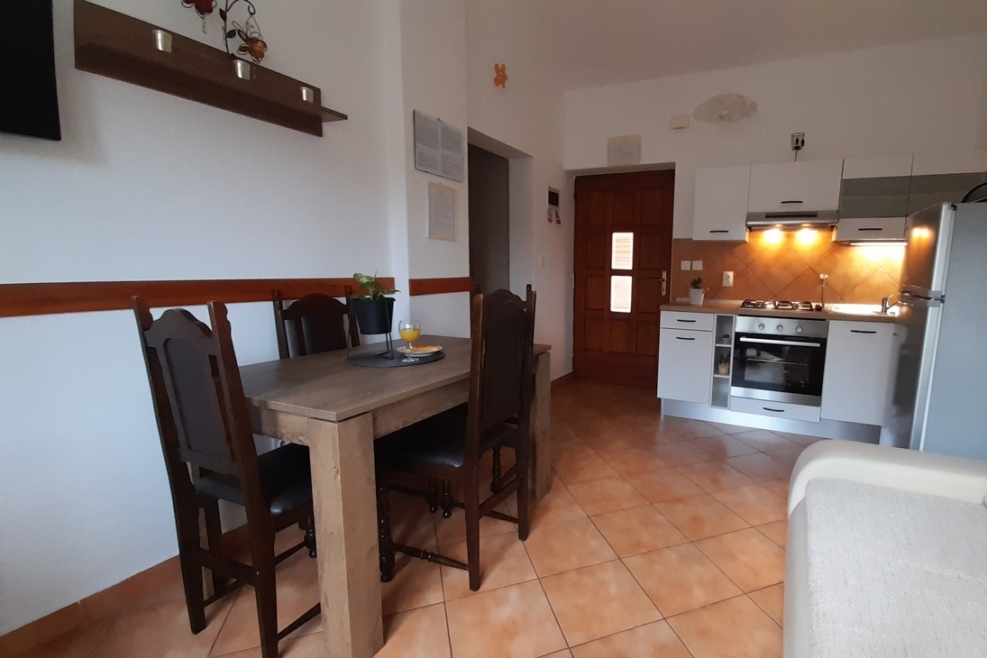 One bedroom apartment with terrace Pula  A-a