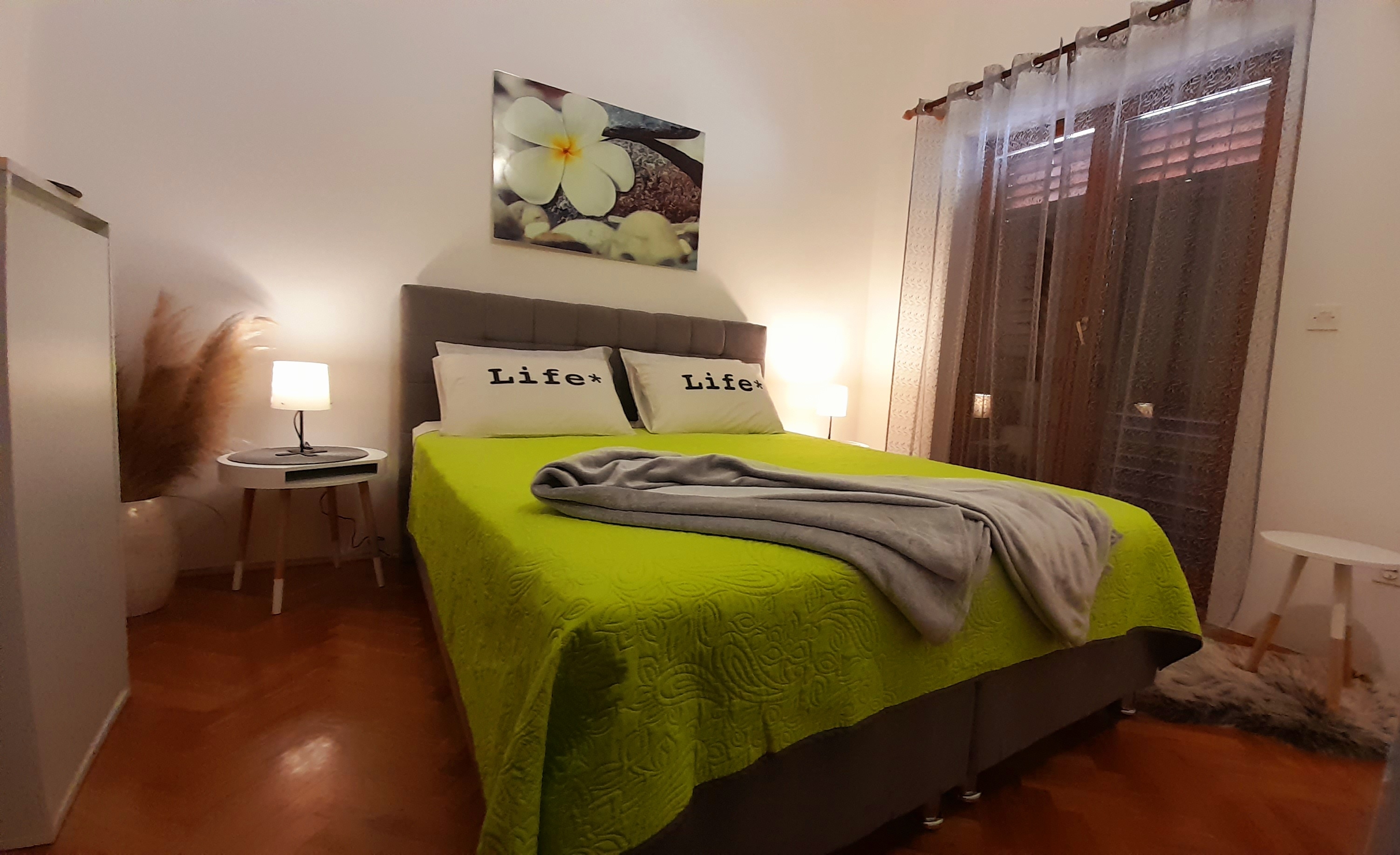 Two bedroom apartment with terrace Pula  A-b