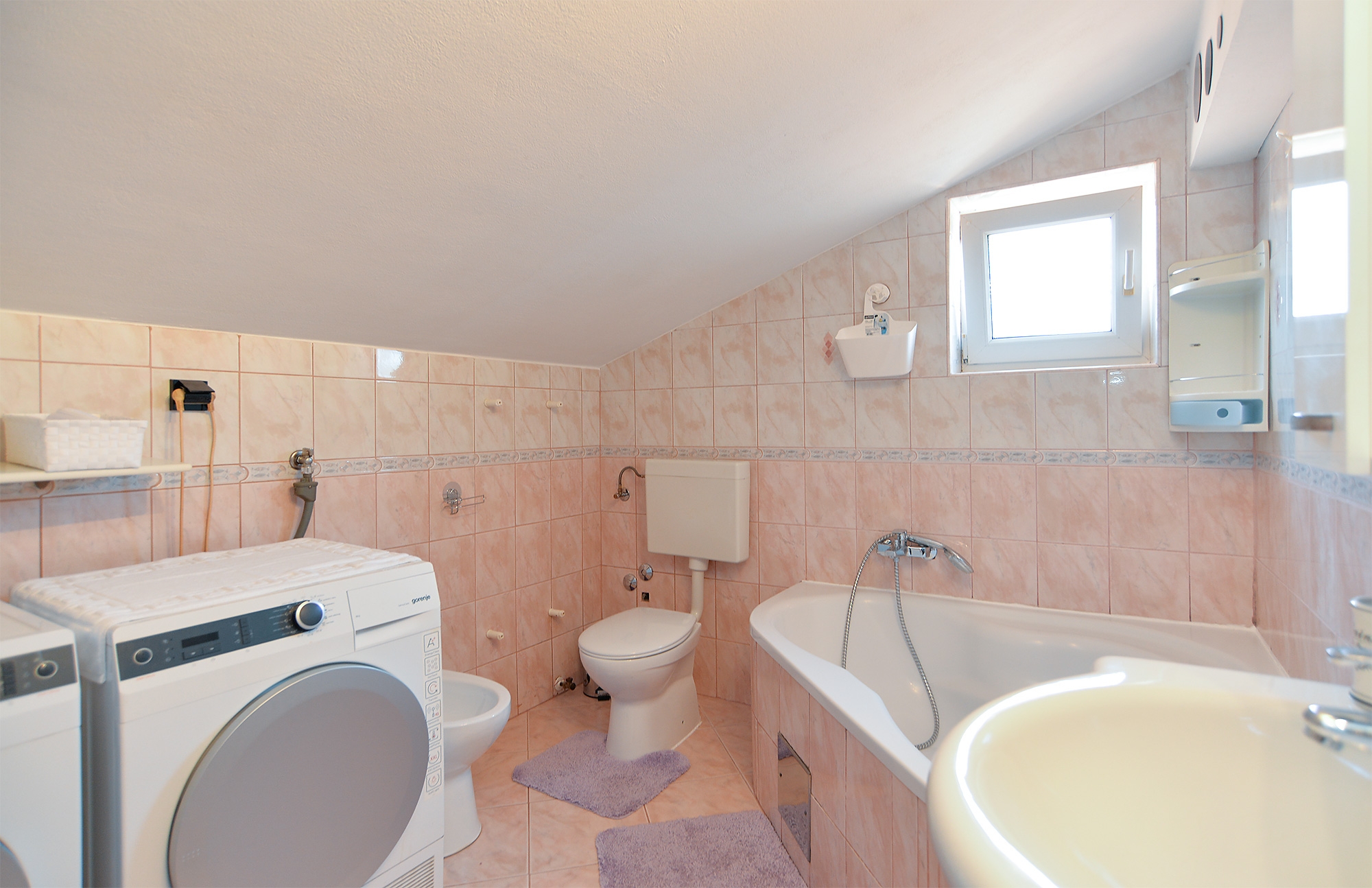 Three bedroom apartment with terrace Banjole, Pula  A-a