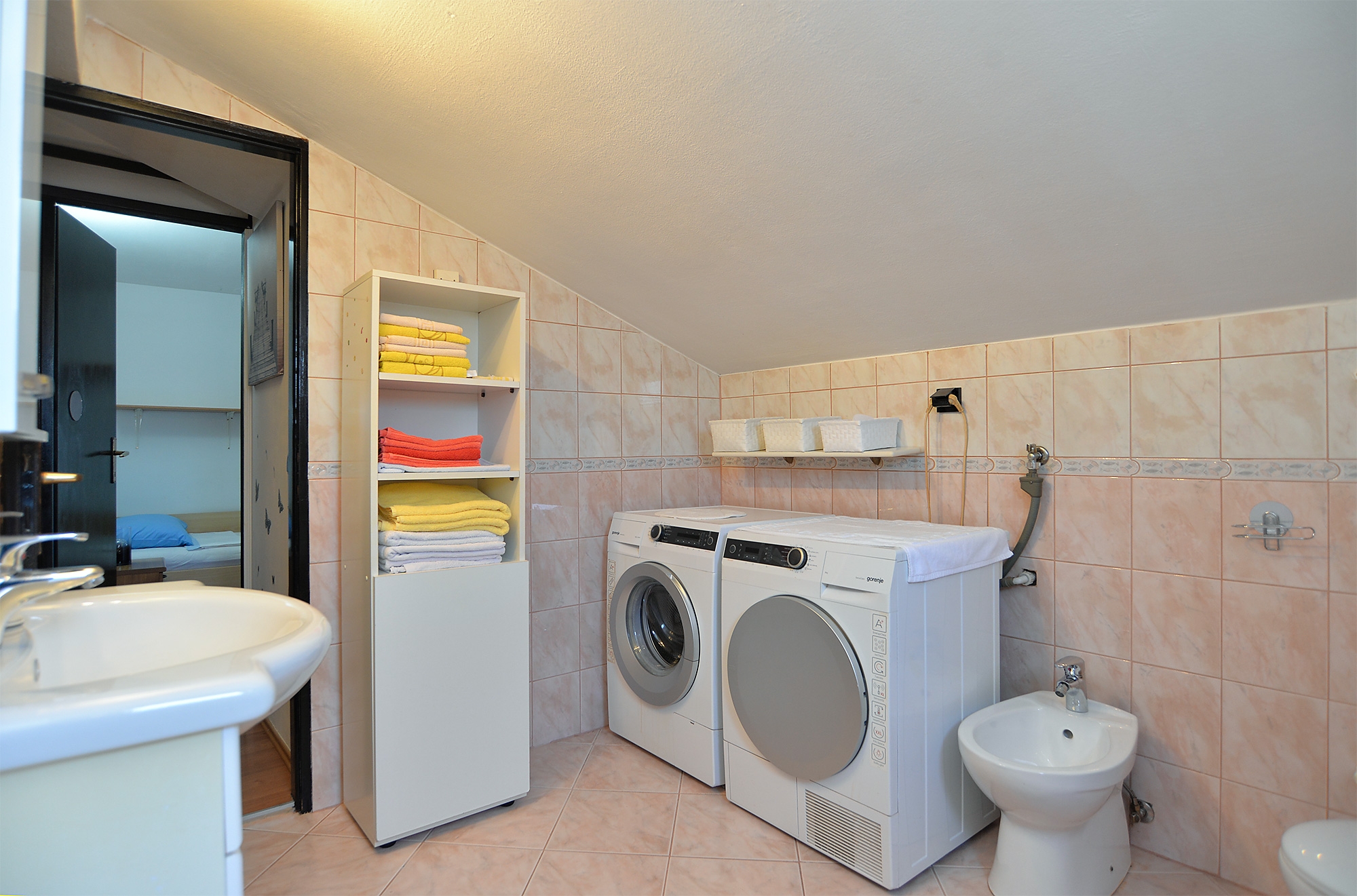 Three bedroom apartment with terrace Banjole, Pula  A-a