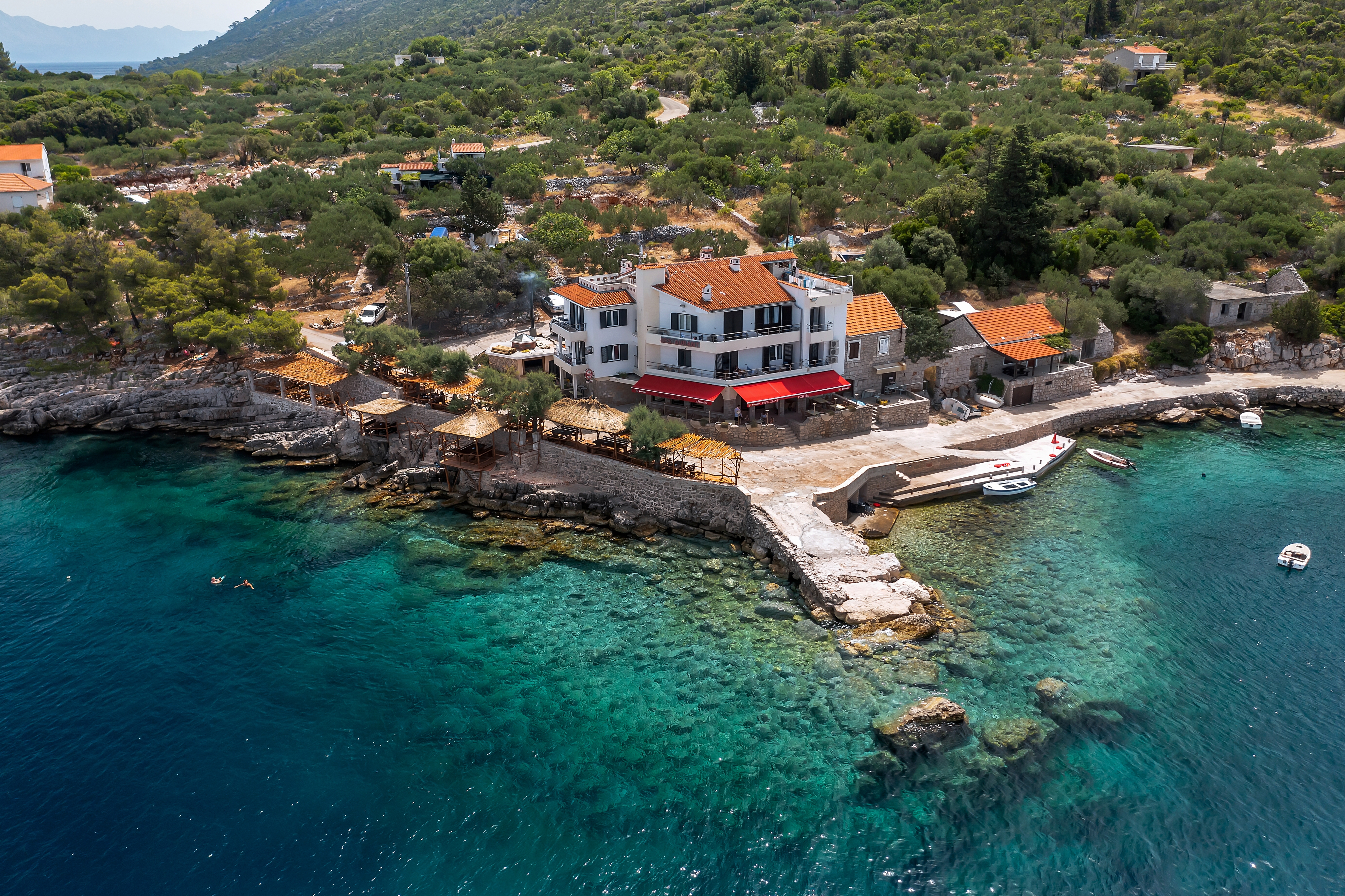 Soba uz plažu Uvala Pokrivenik, Hvar  S-k