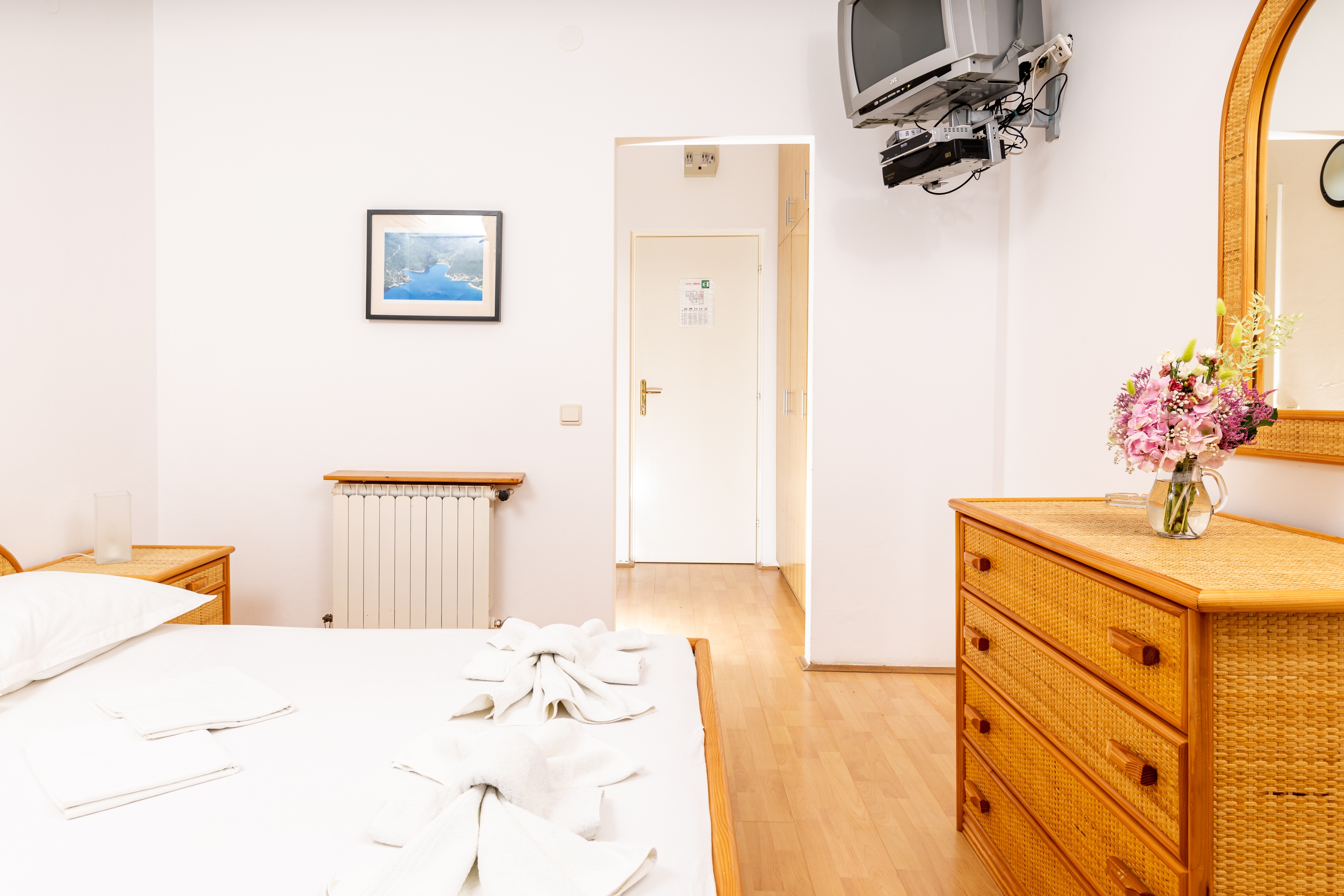 Top Hvar Pokrivenik Top Hvar Pokrivenik