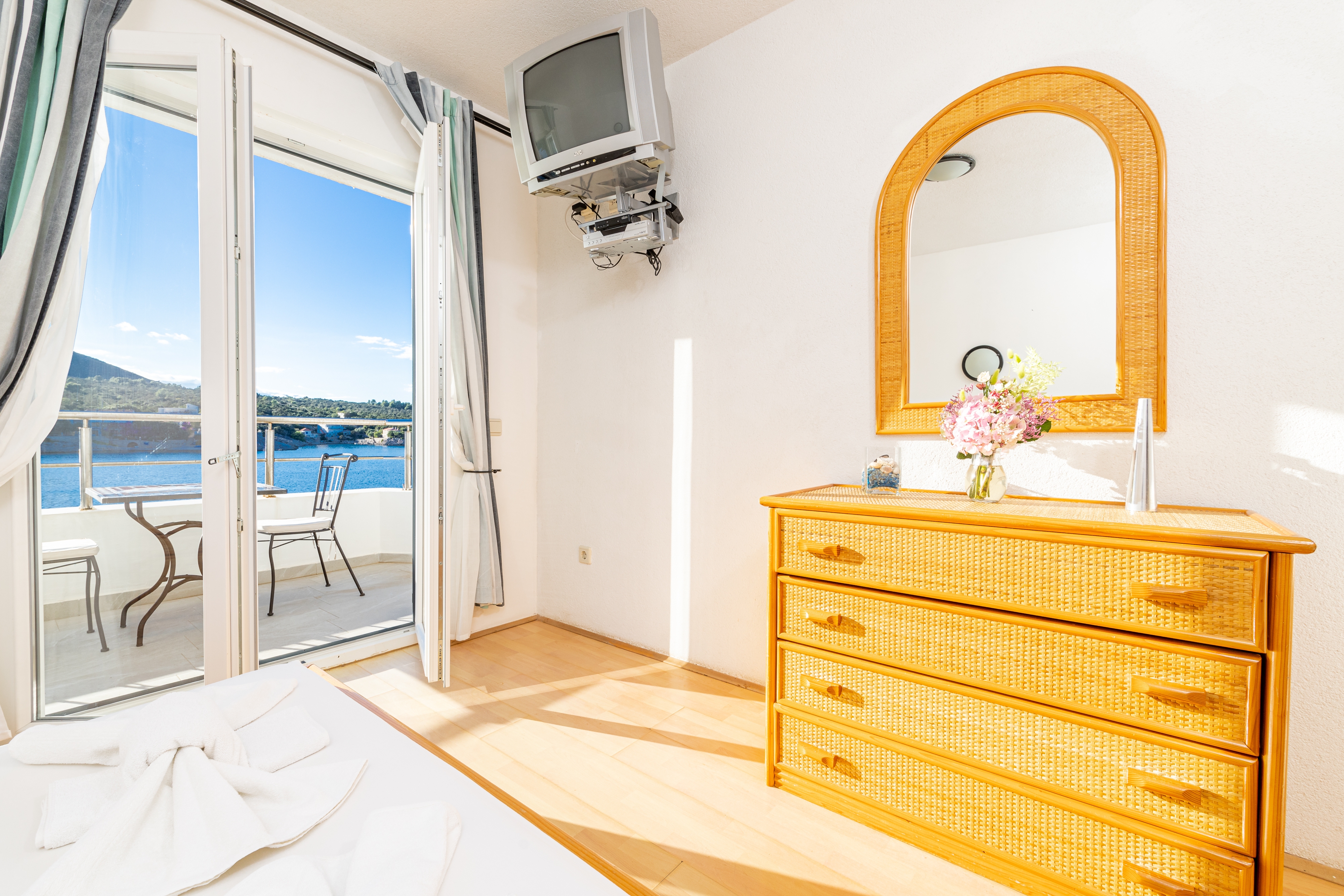 Top Hvar Pokrivenik Top Hvar Pokrivenik