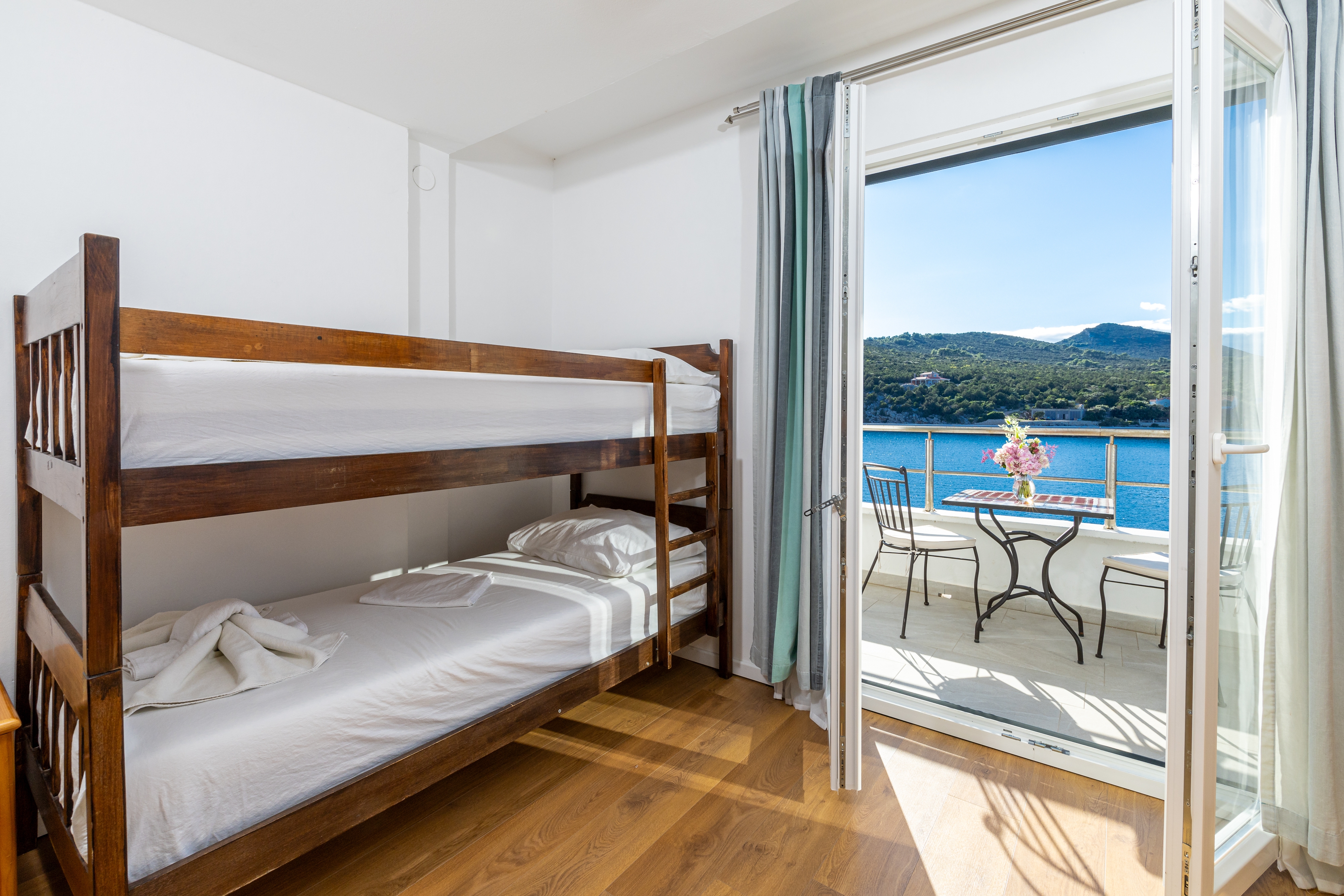 Top Hvar Pokrivenik Top Hvar Pokrivenik