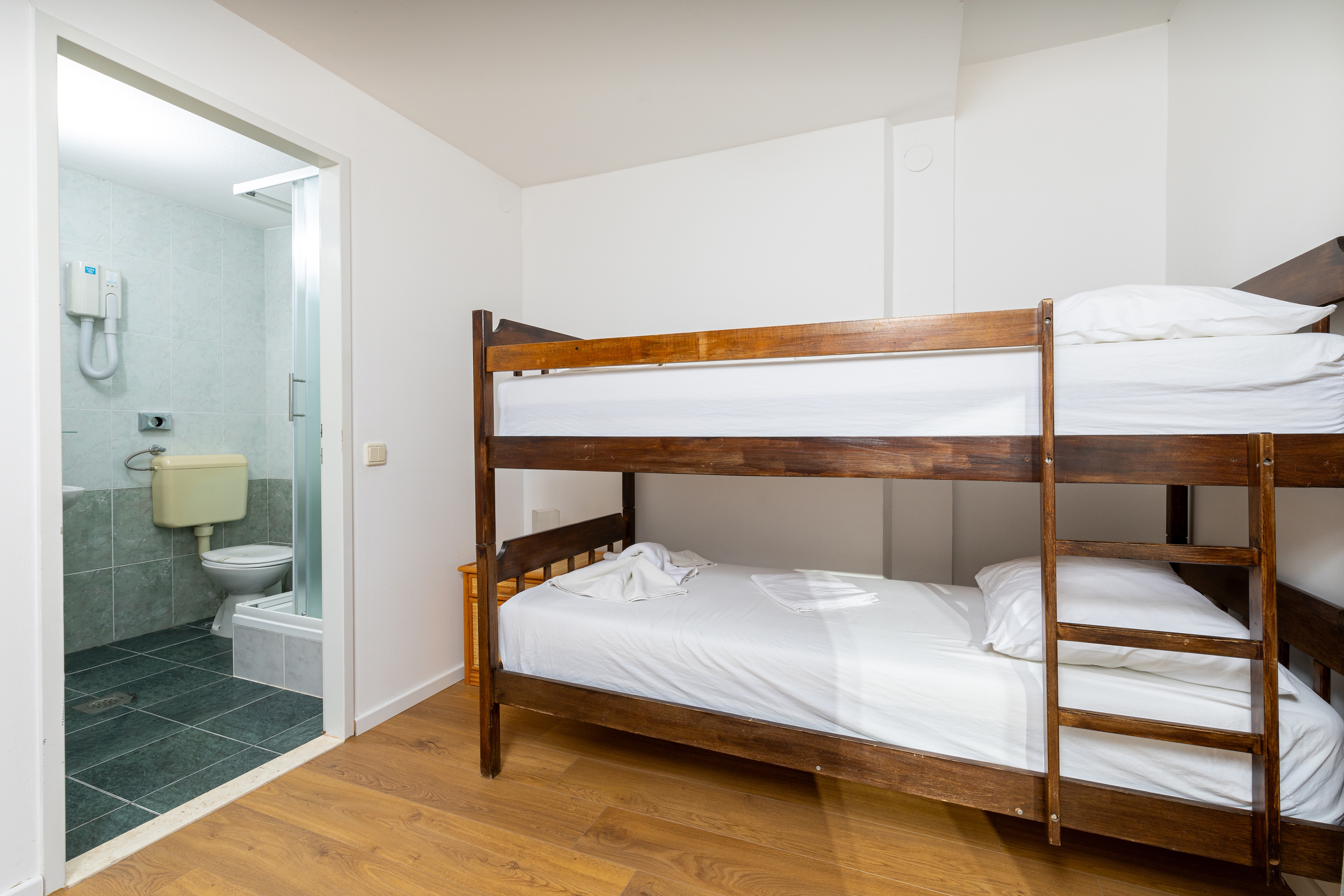 Top Hvar Pokrivenik Top Hvar Pokrivenik