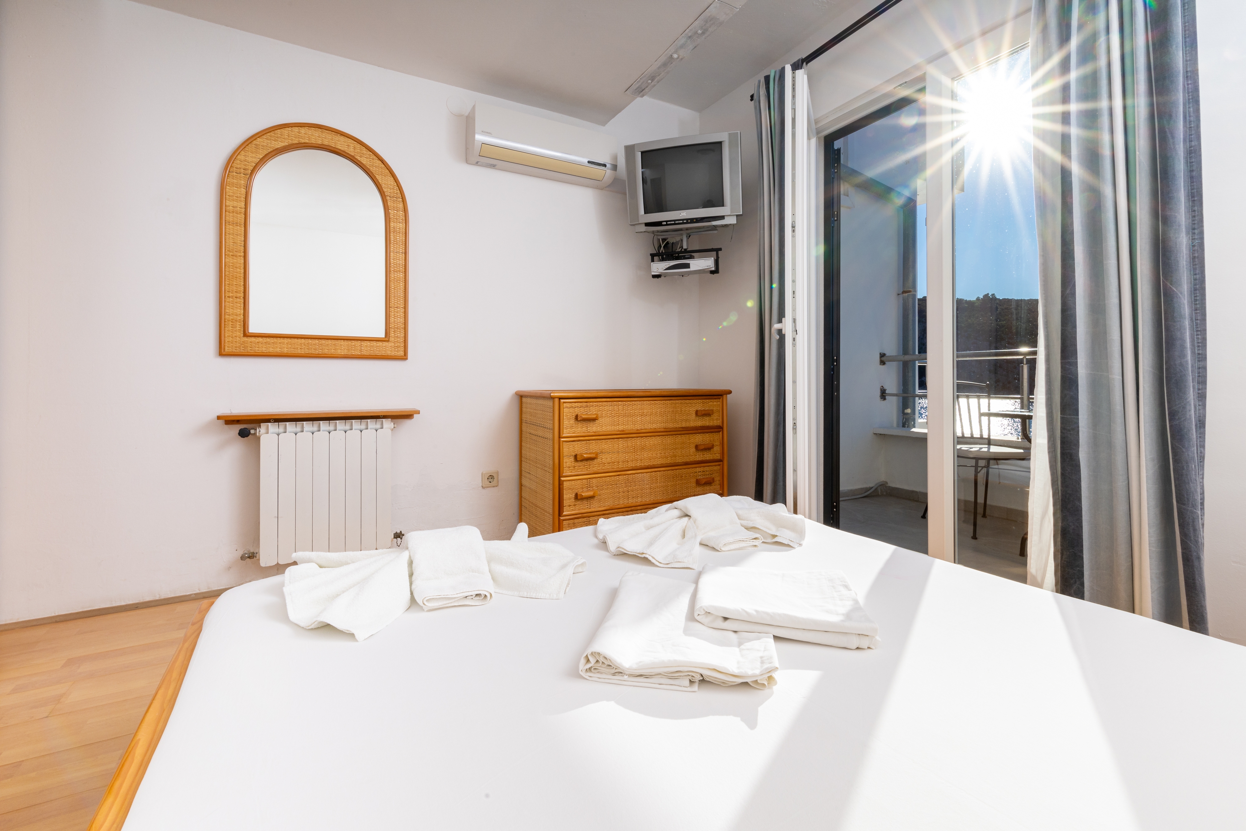 Top Hvar Pokrivenik Top Hvar Pokrivenik