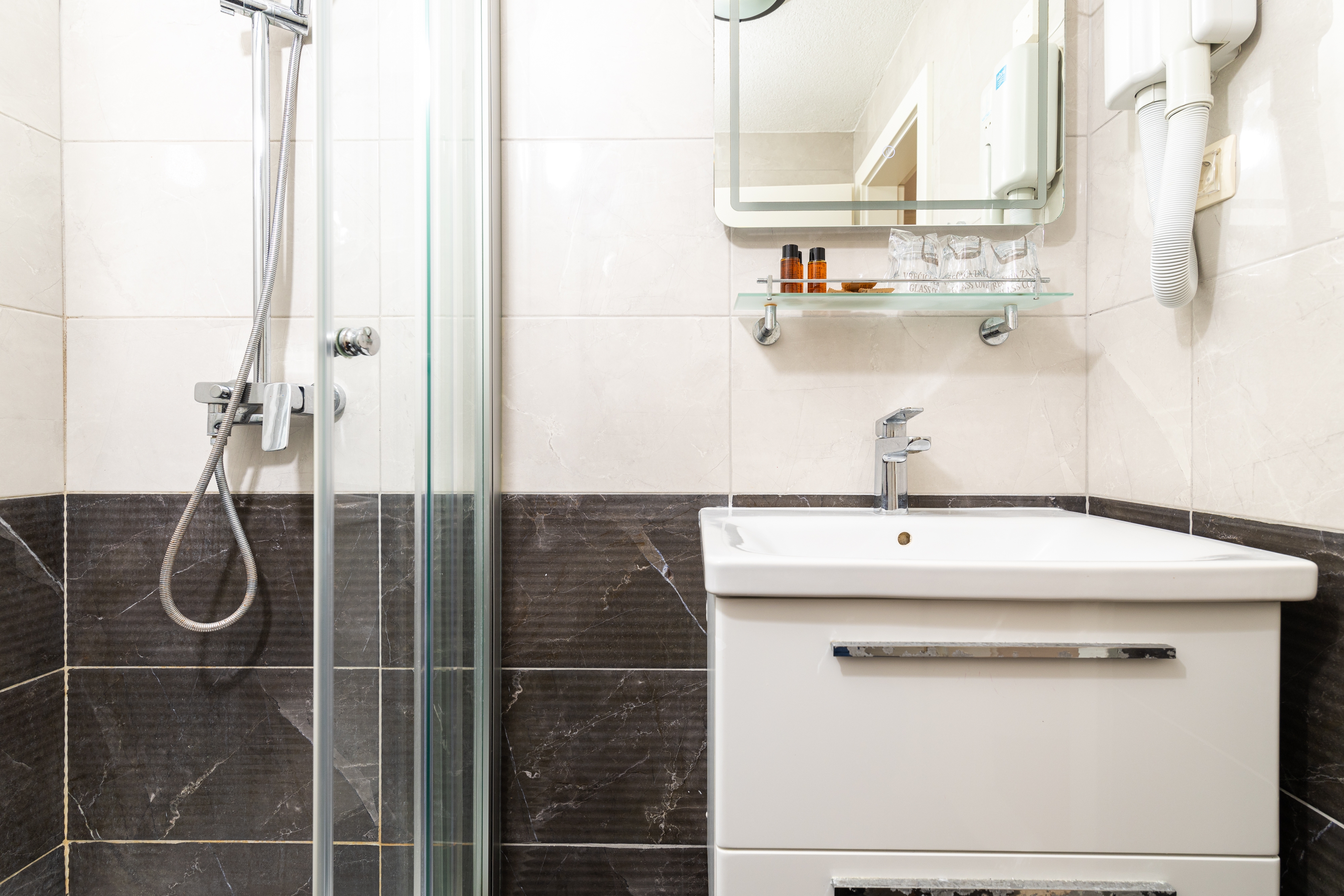 Top Hvar Pokrivenik Top Hvar Pokrivenik