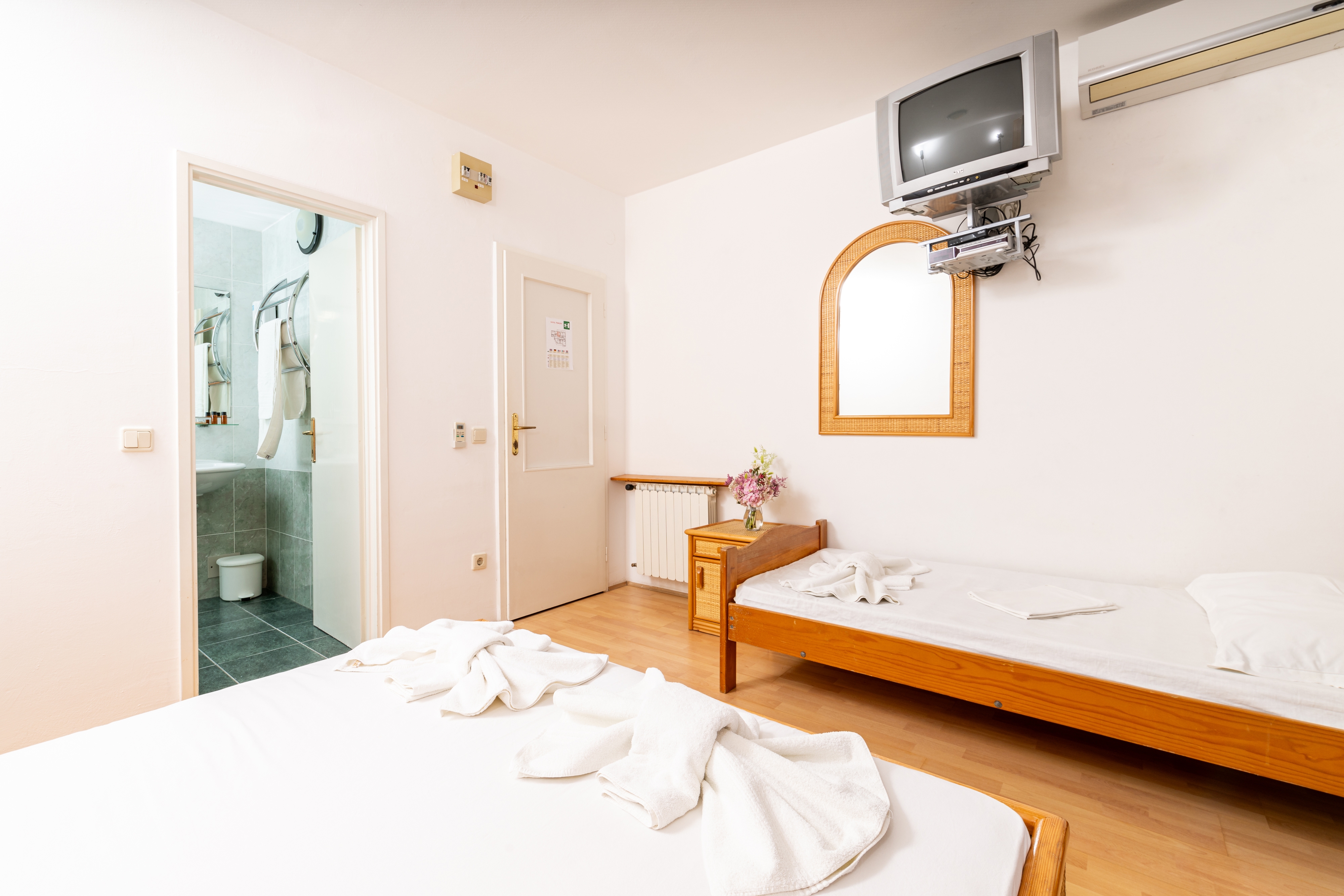 Top Hvar Pokrivenik Top Hvar Pokrivenik