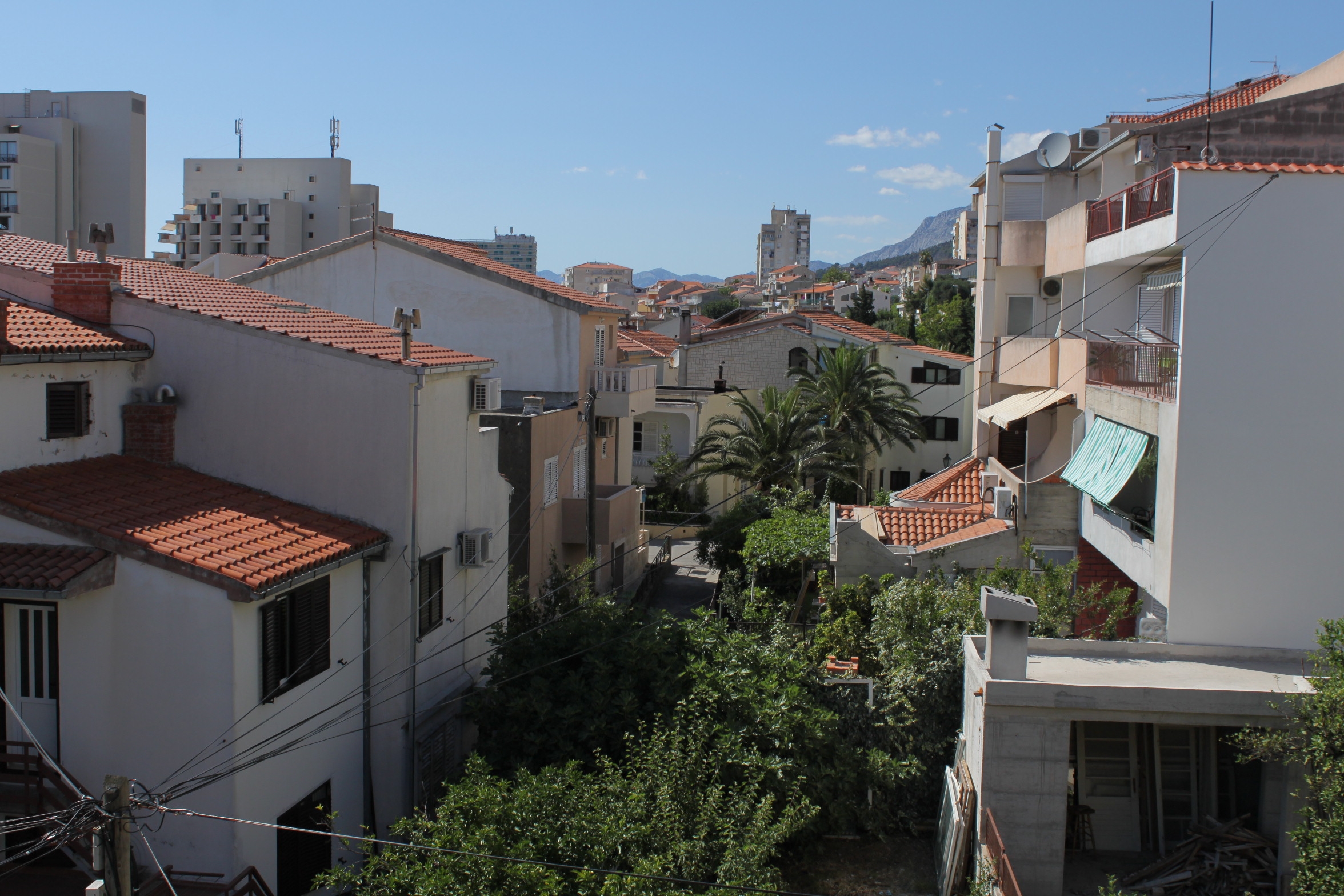Three bedroom apartment with terrace Makarska  A-a