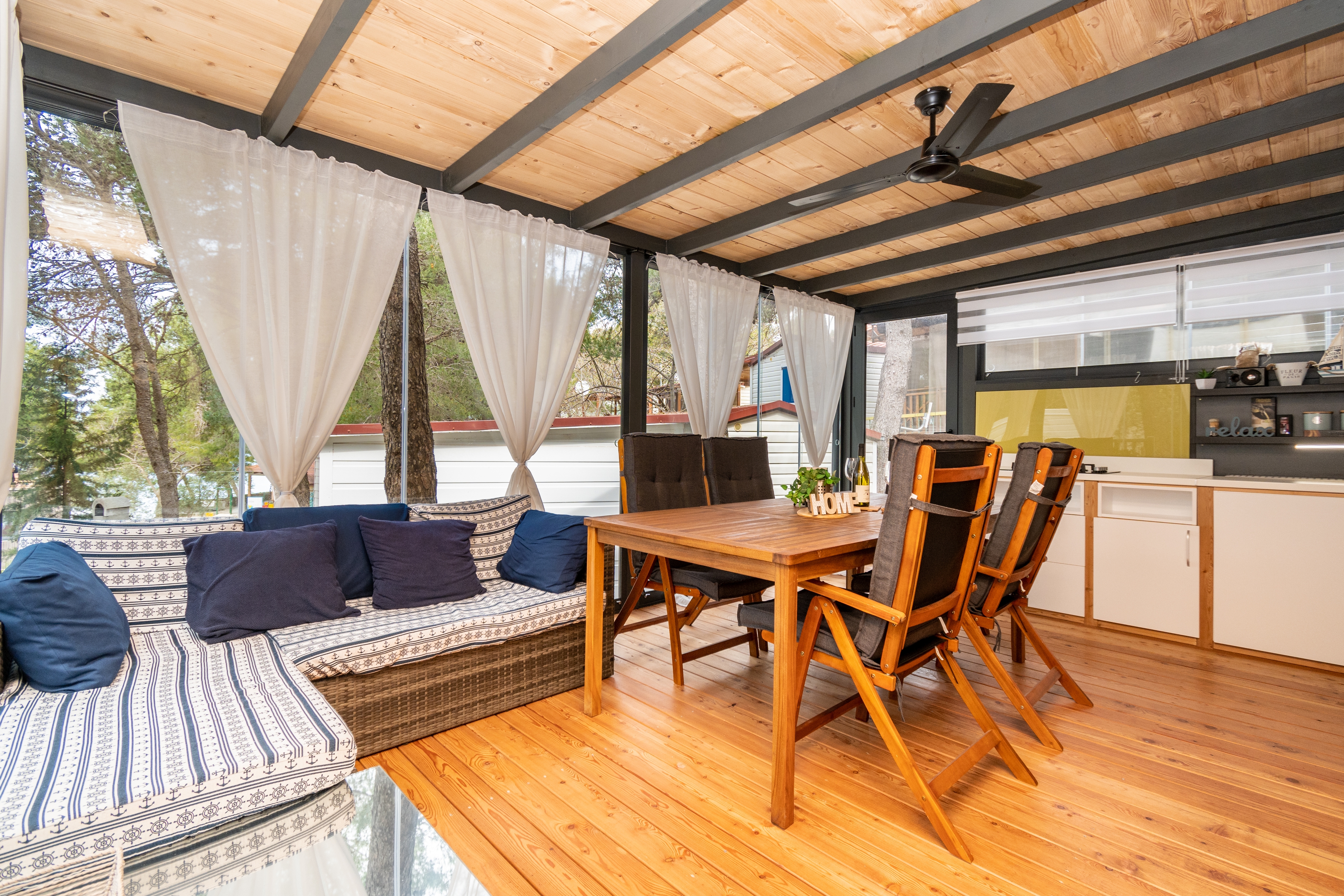 Two bedroom apartment near beach Drage, Biograd (A-20703-a)