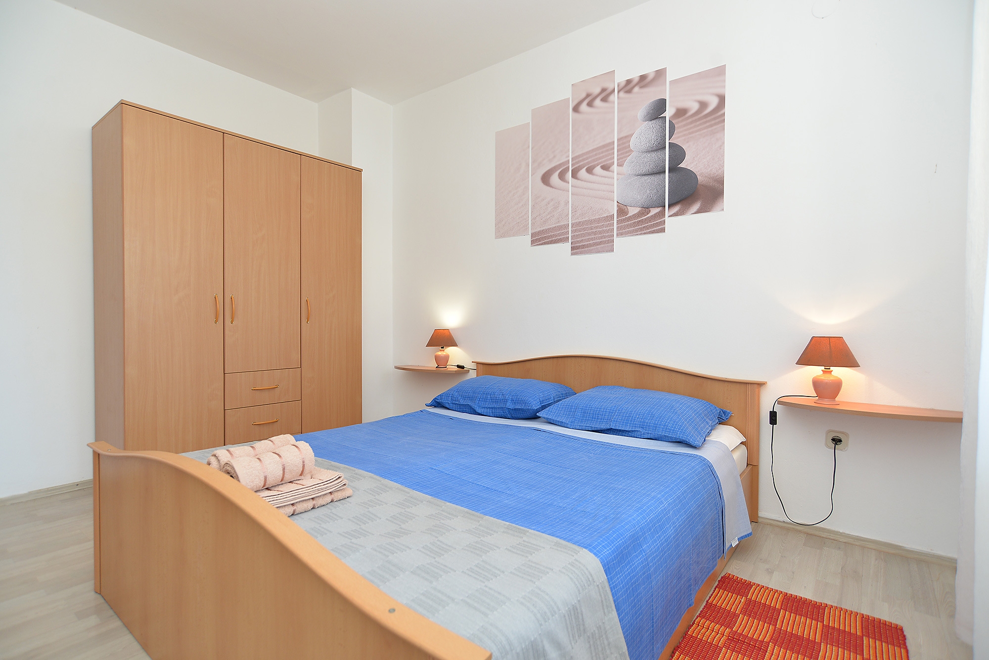 One bedroom apartment with terrace Valbandon, Fažana  A-a