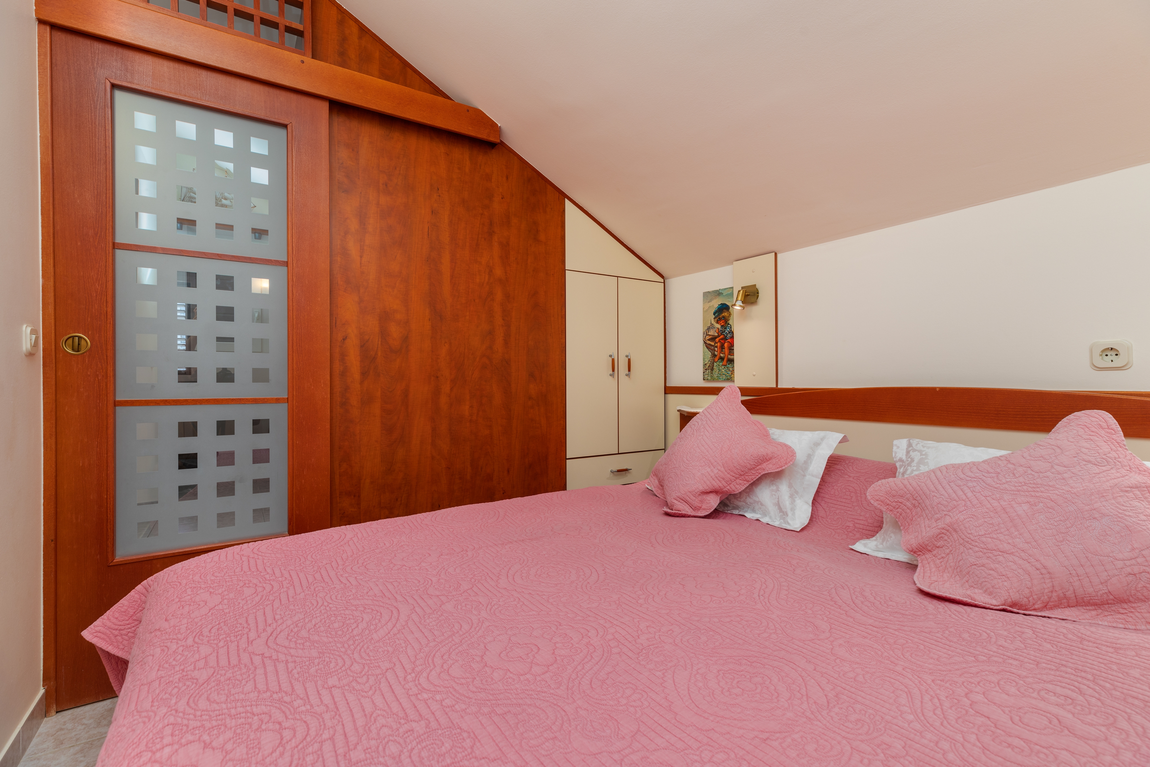 One bedroom apartment with balcony and sea view Brela, Makarska  A-a