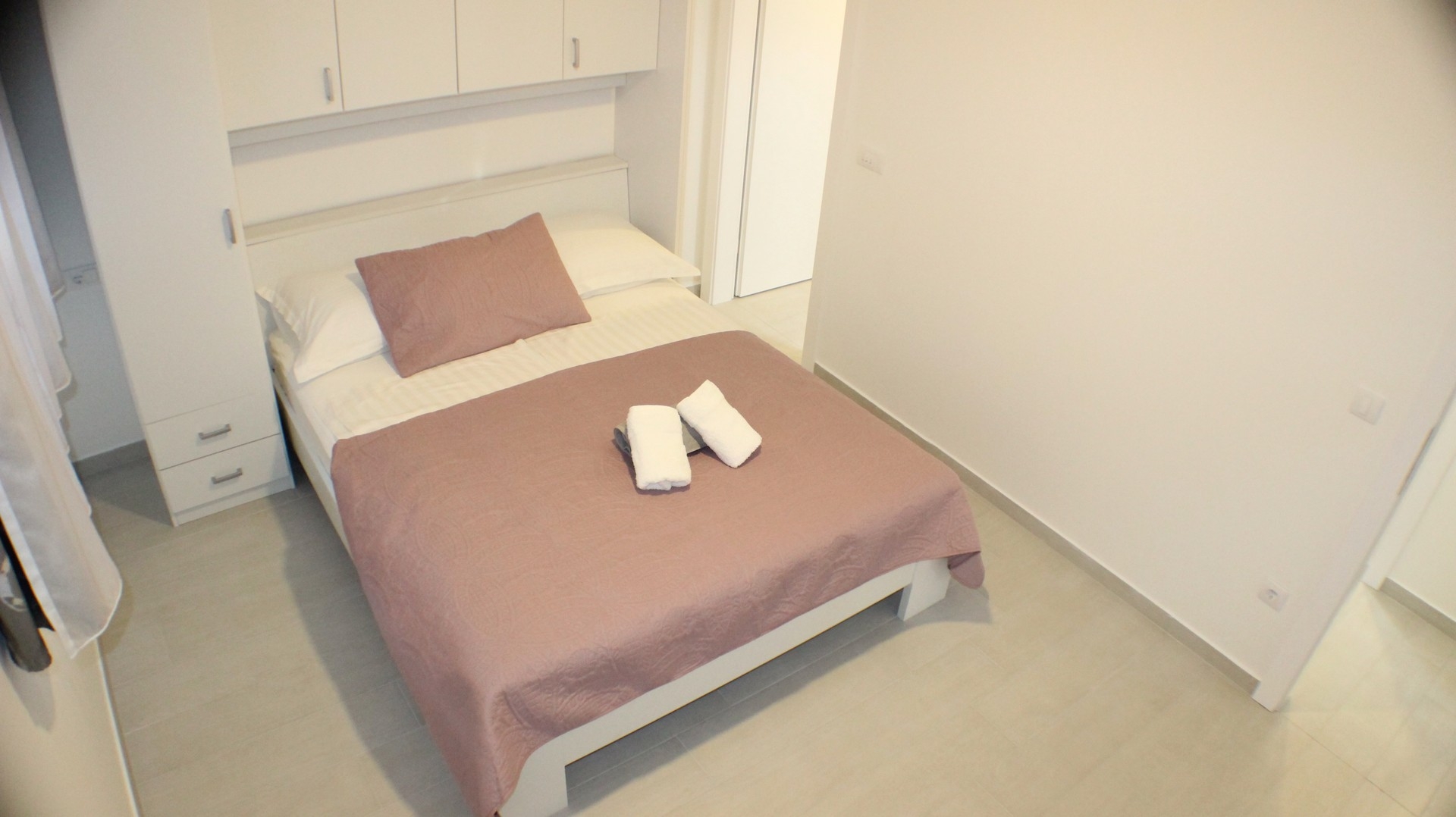 Two bedroom apartment with terrace Promajna, Makarska  A-a