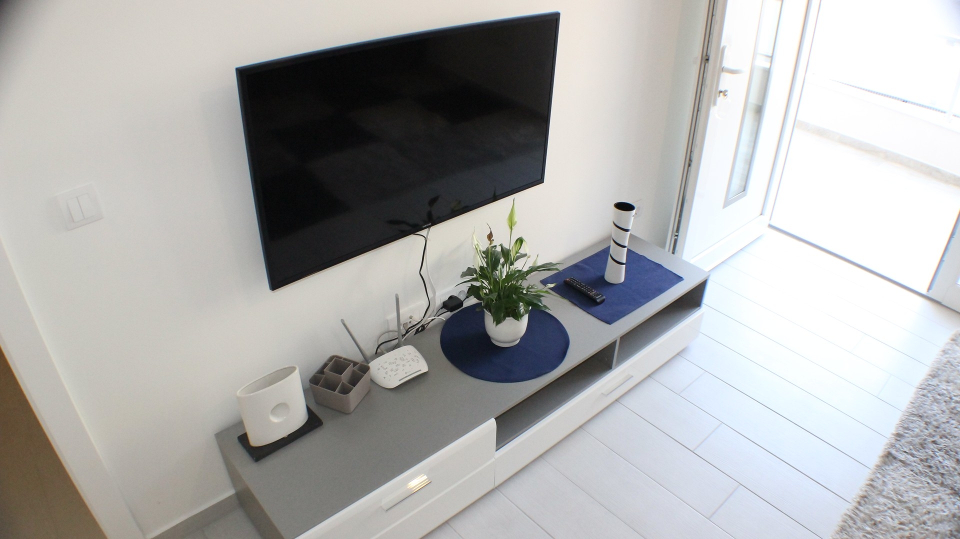 Two bedroom apartment with terrace Promajna, Makarska  A-b