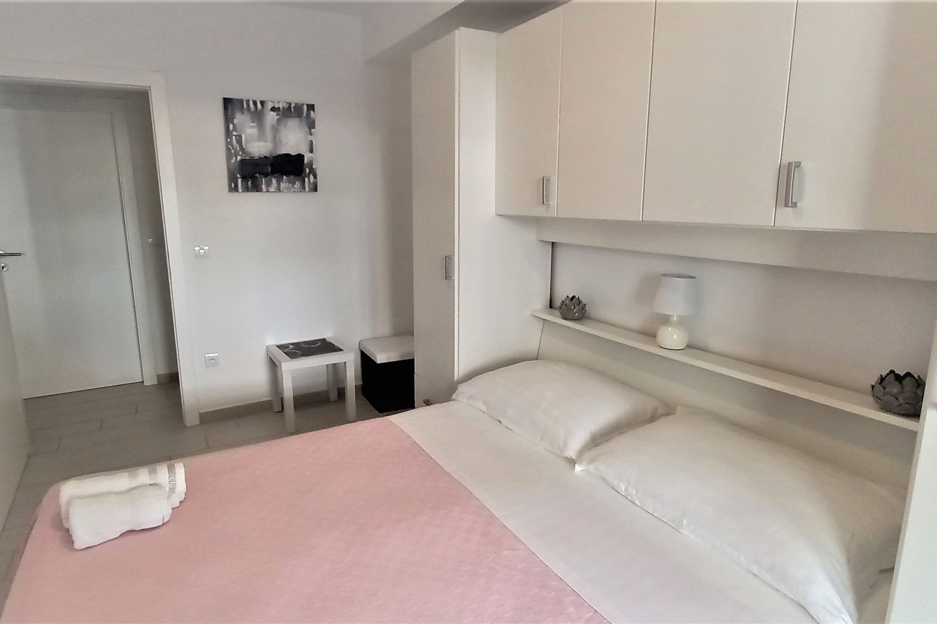 Two bedroom apartment with terrace Promajna, Makarska  A-c
