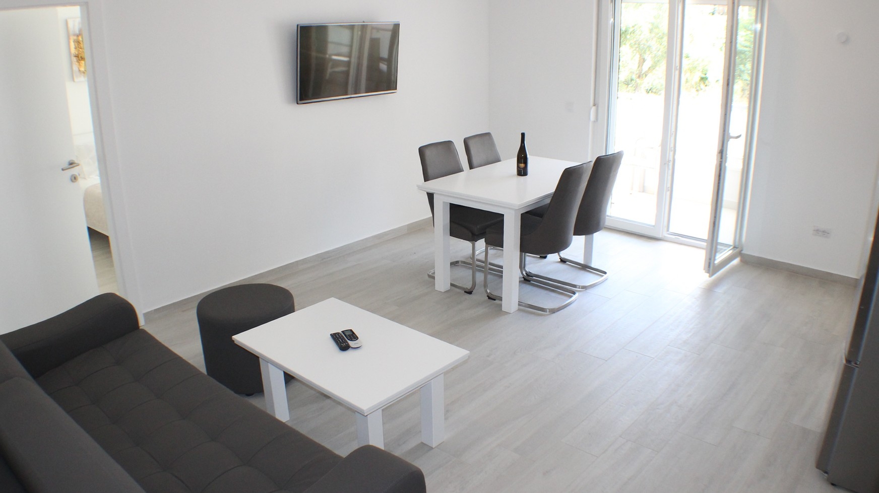 One bedroom apartment with balcony Promajna, Makarska  A-f