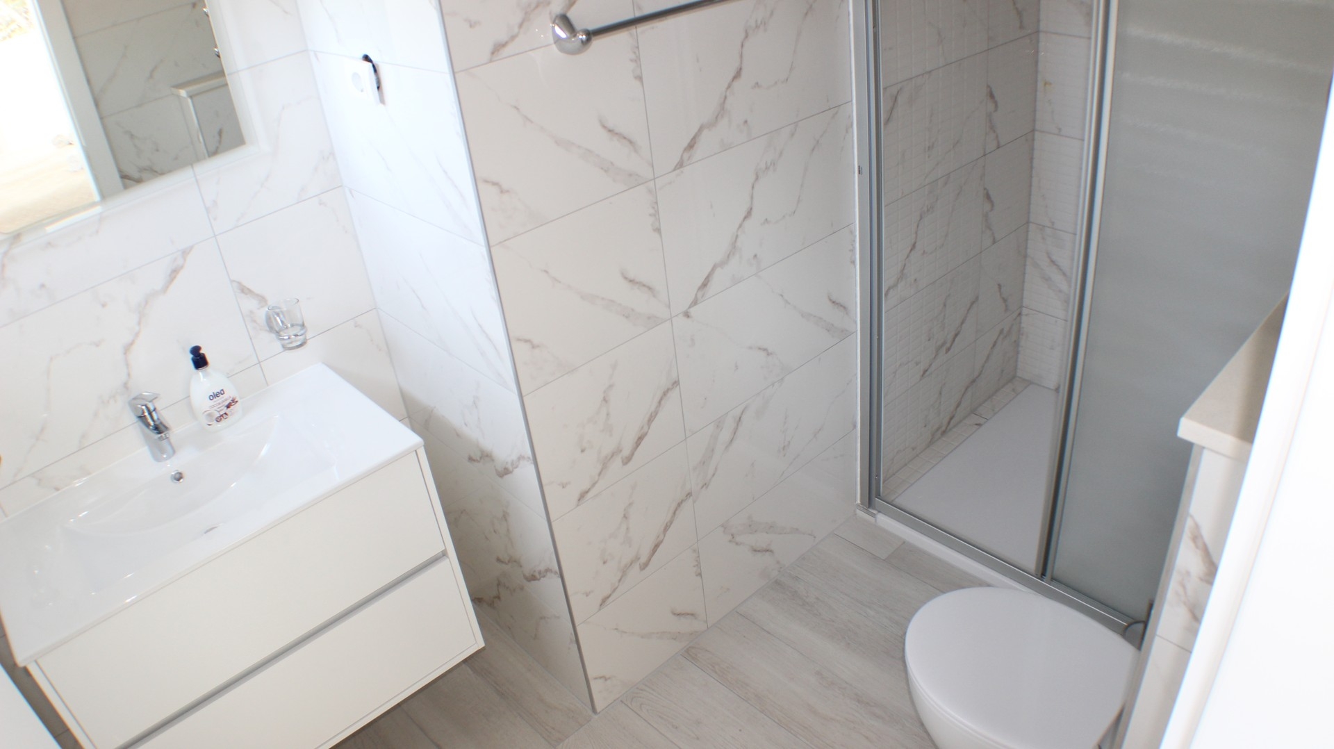 Two bedroom apartment with terrace Promajna, Makarska  A-j