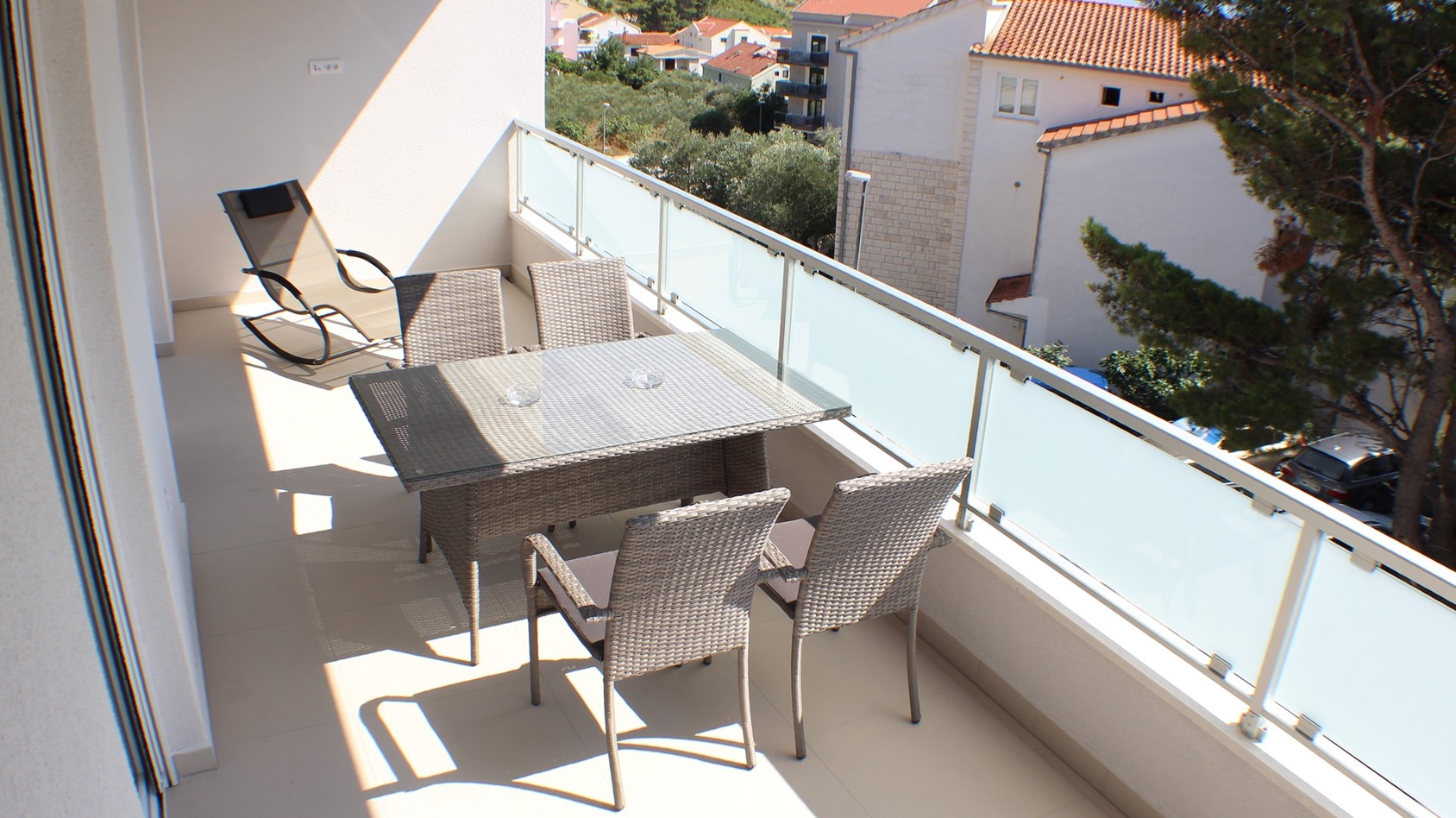 Two bedroom apartment with terrace Promajna, Makarska  A-j