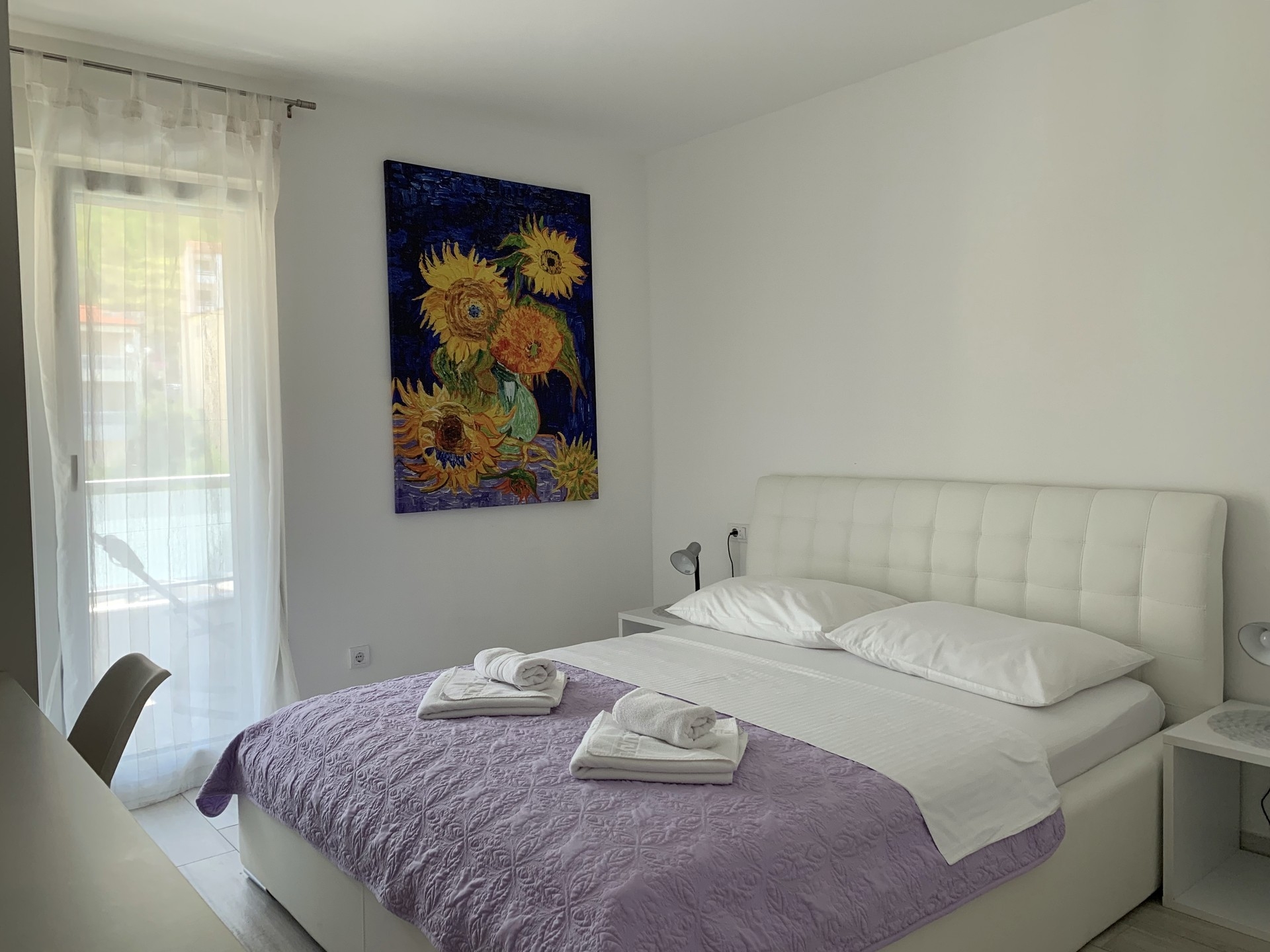 Two bedroom apartment with terrace and sea view Promajna, Makarska  A-k