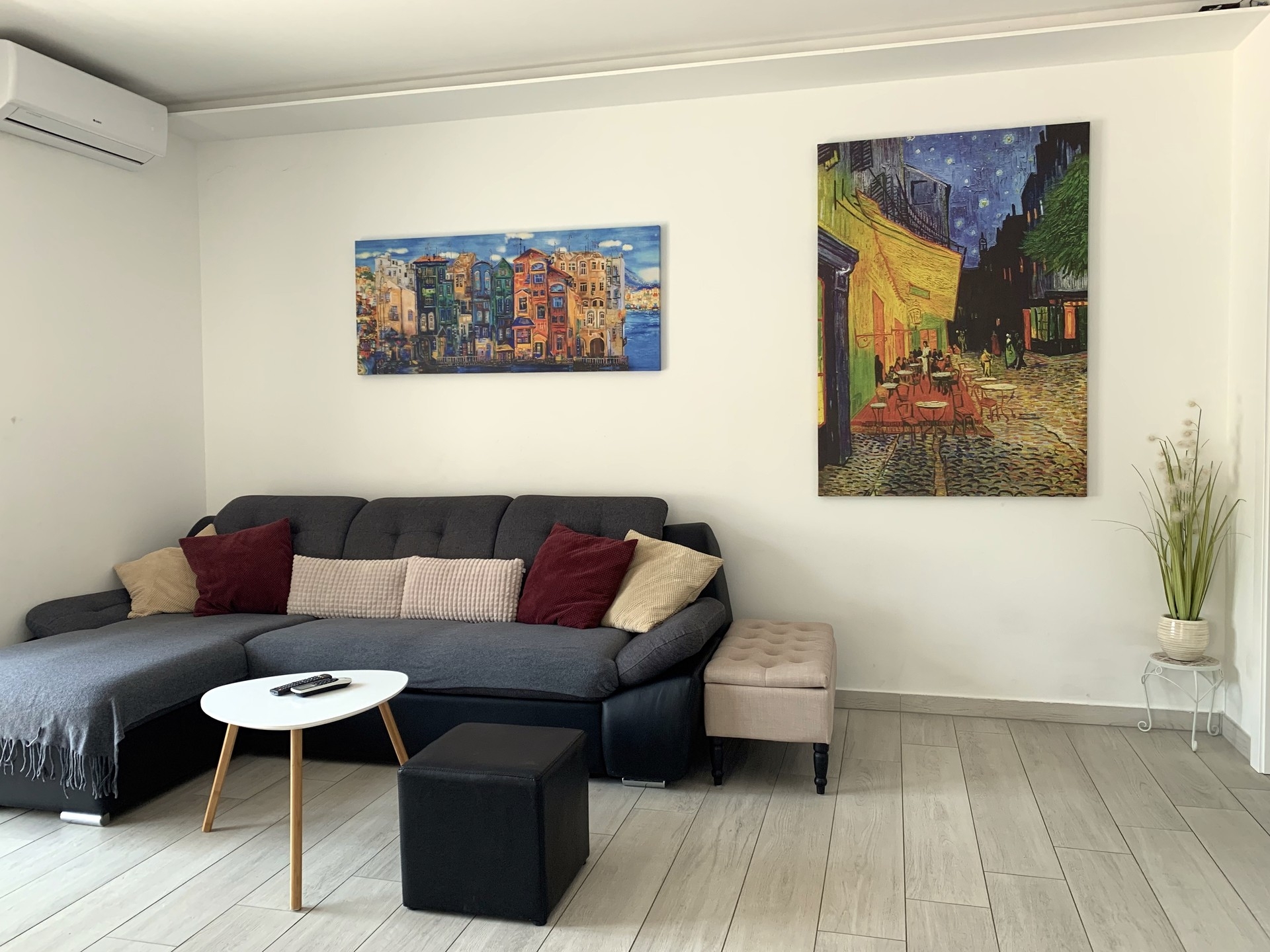 Two bedroom apartment with terrace and sea view Promajna, Makarska  A-k