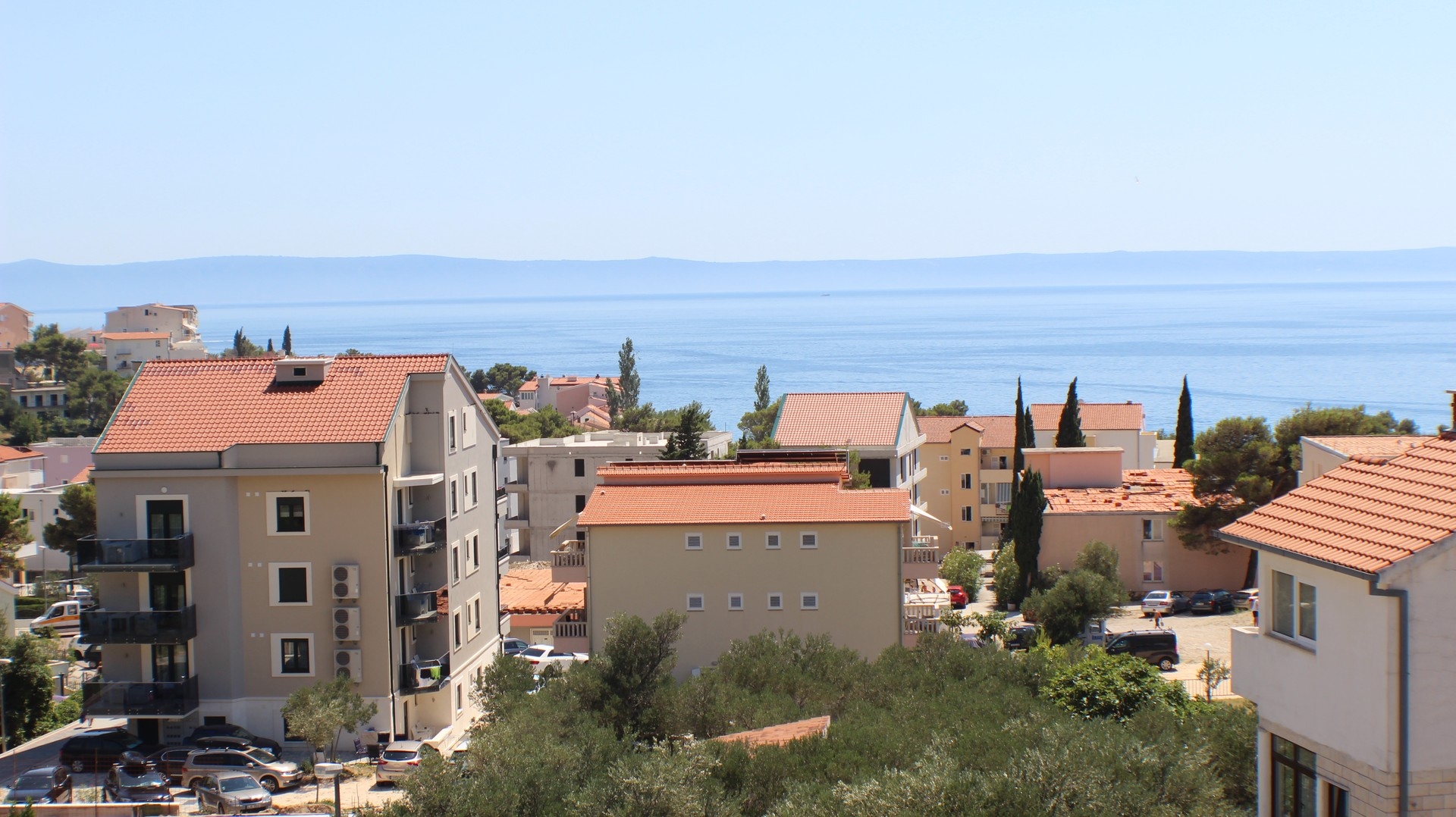 Two bedroom apartment with terrace and sea view Promajna, Makarska  A-k