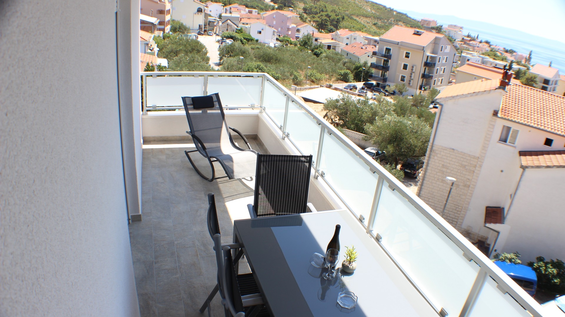 Two bedroom apartment with balcony and sea view Promajna, Makarska  A-l