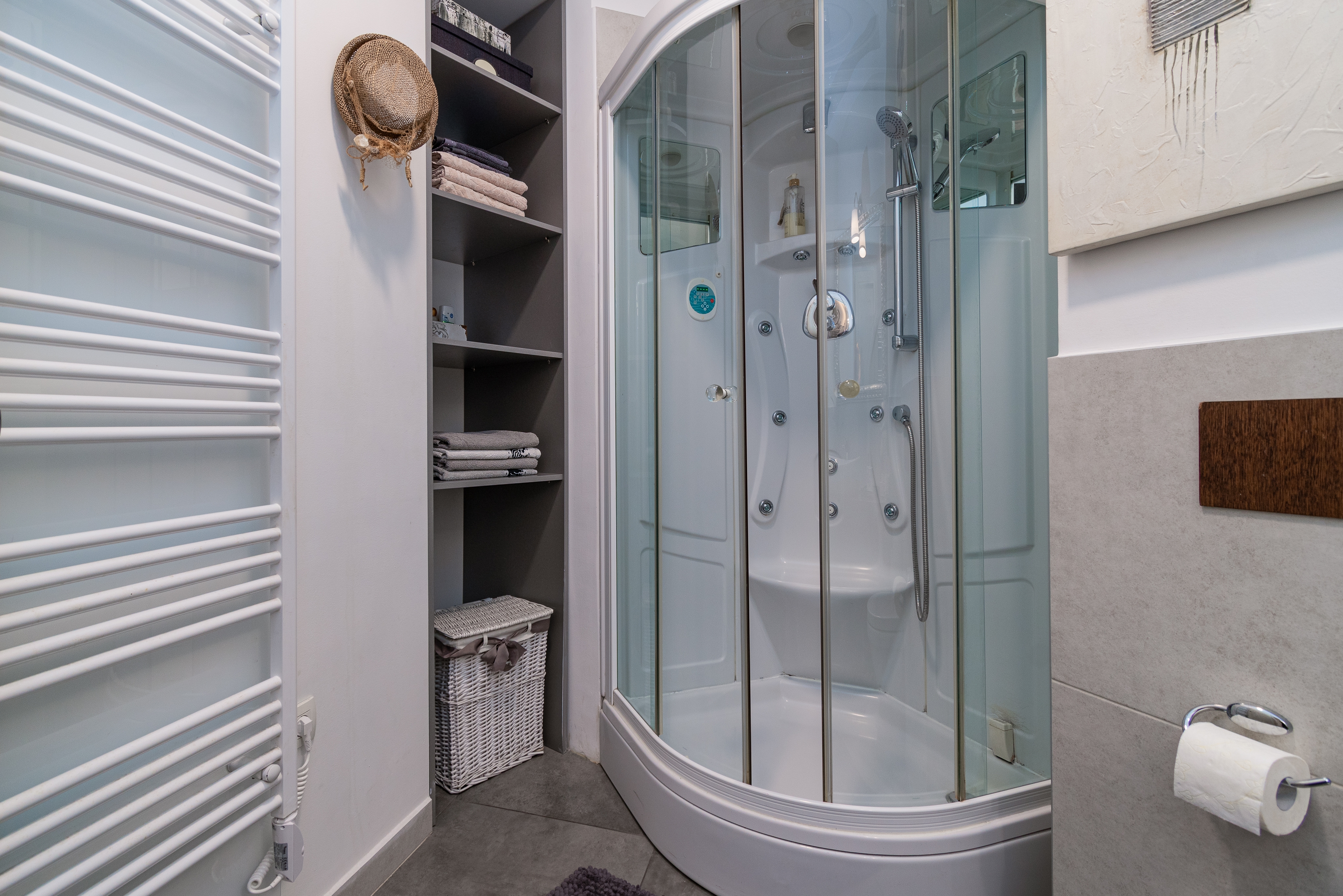 Two bedroom apartment with balcony Rijeka  A-a