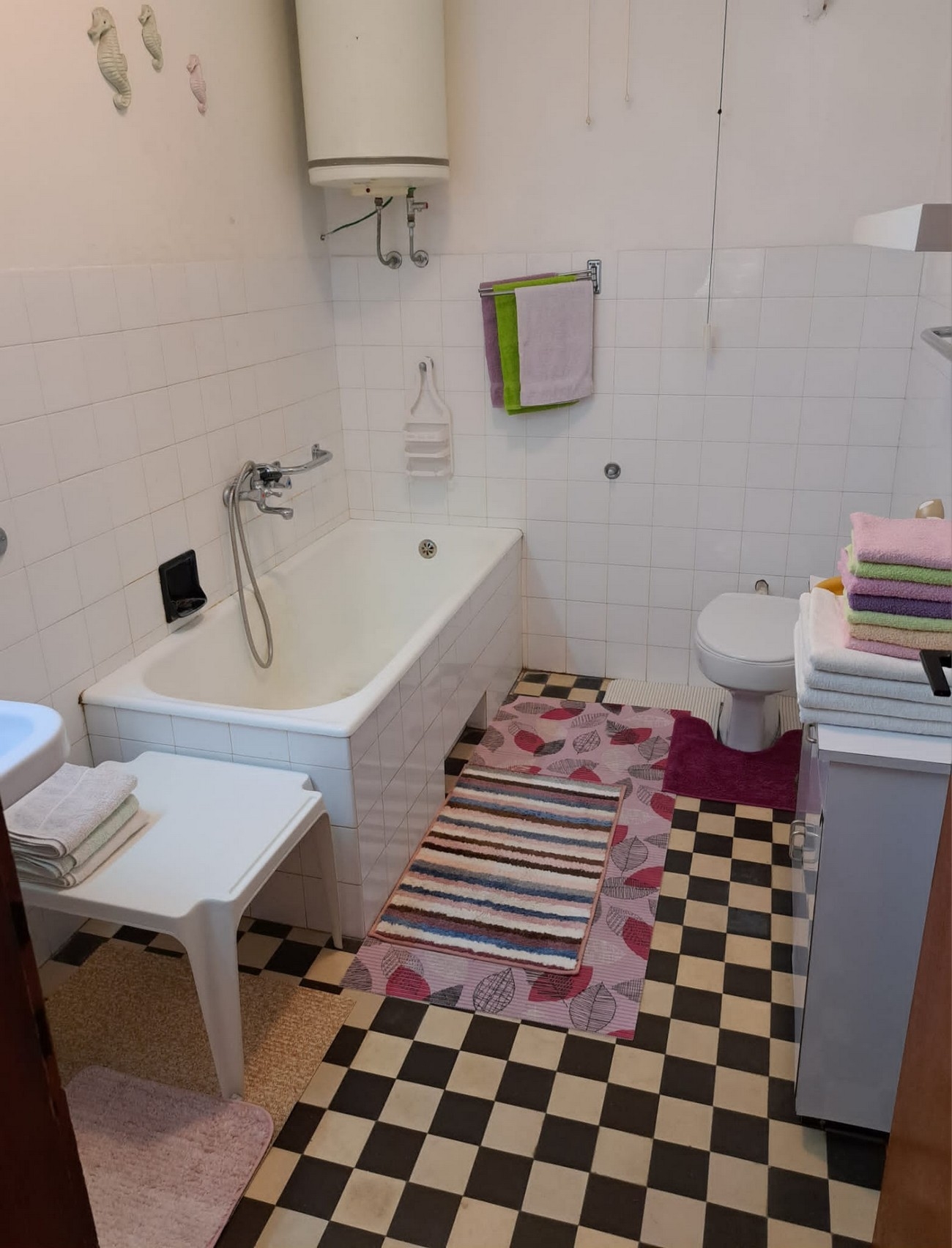 Four bedroom apartment with terrace and sea view Crikvenica  A-a