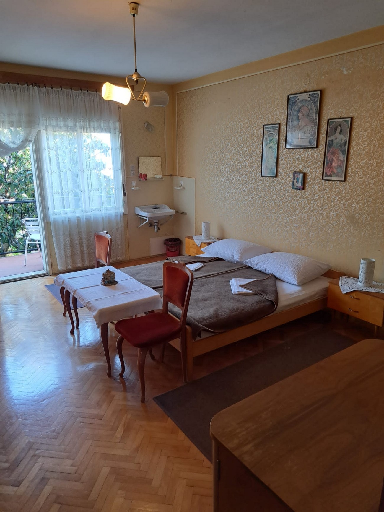 Four bedroom apartment with terrace and sea view Crikvenica  A-a