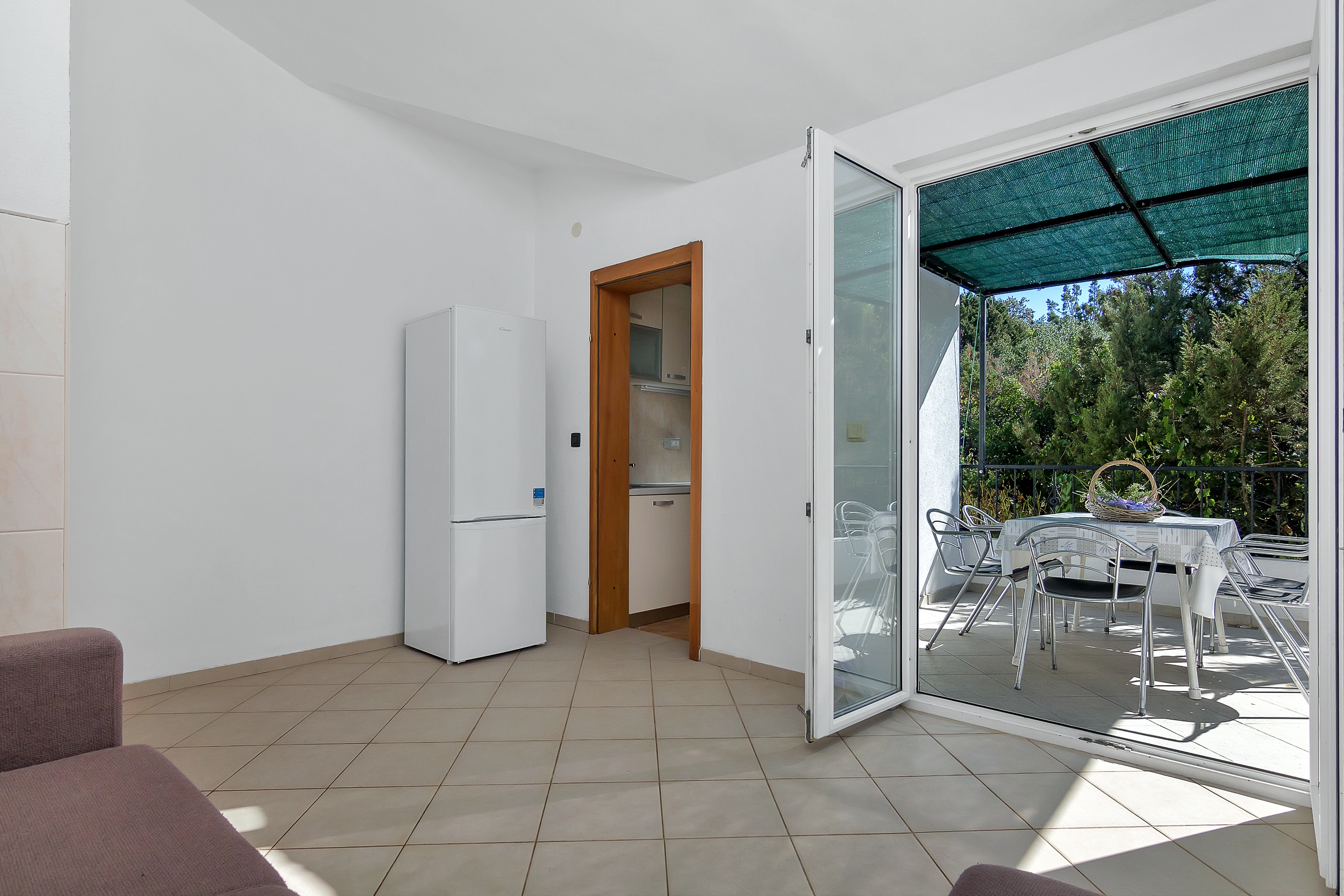Two bedroom apartment near beach Cove Pokrivenik, Hvar (A-2073-b)