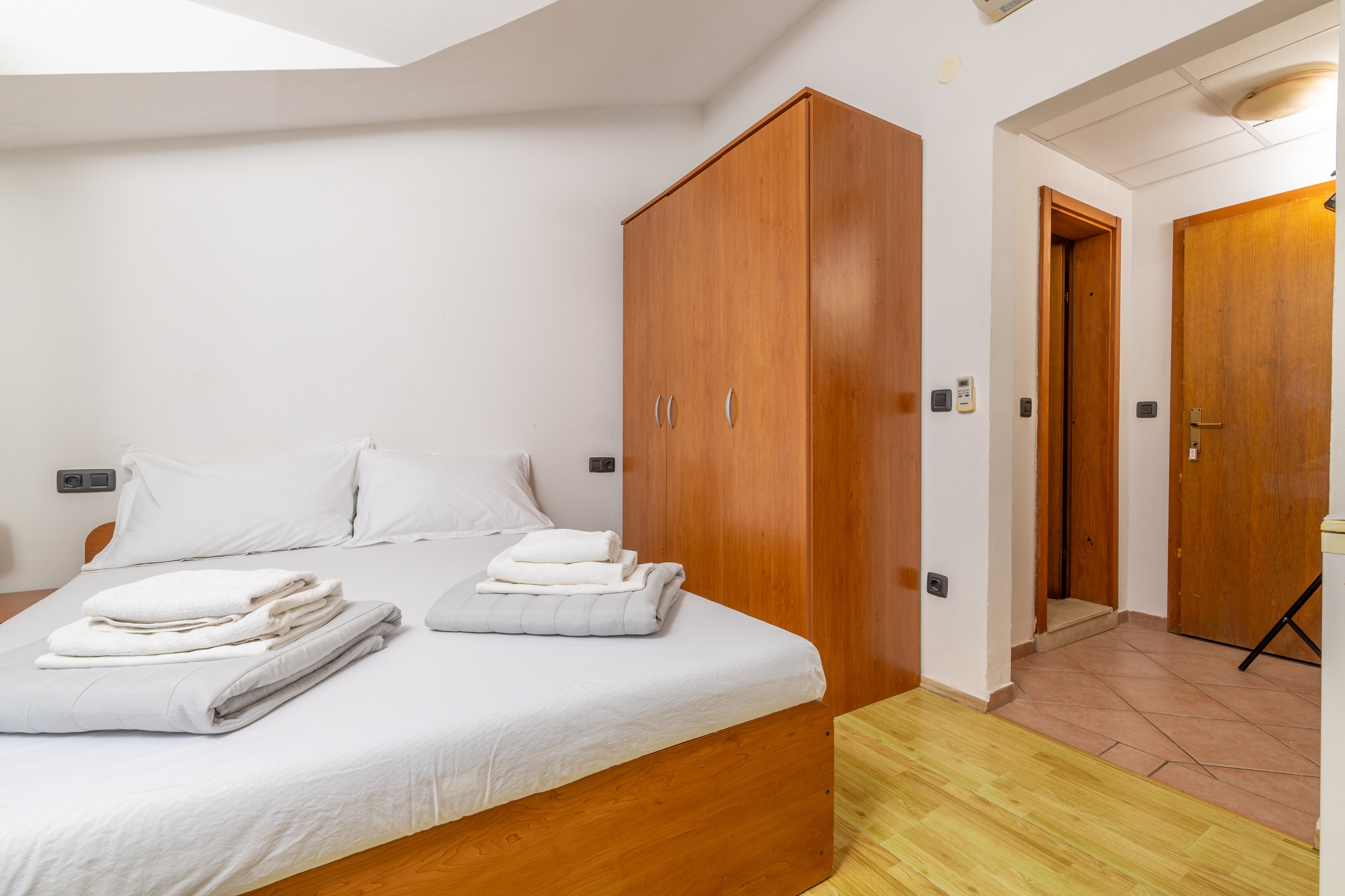 Top Hvar Pokrivenik Top Hvar Pokrivenik