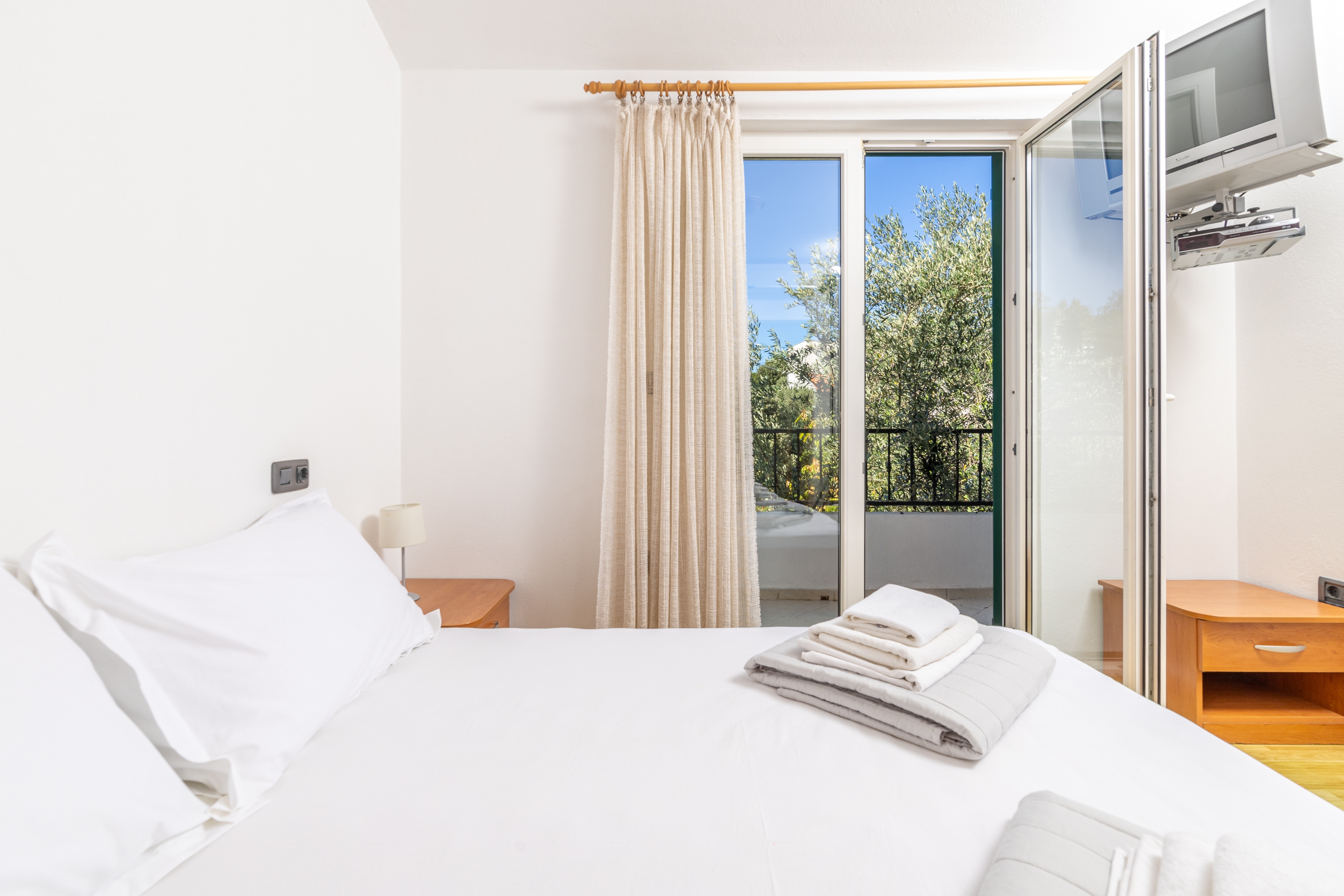 Top Hvar Pokrivenik Top Hvar Pokrivenik