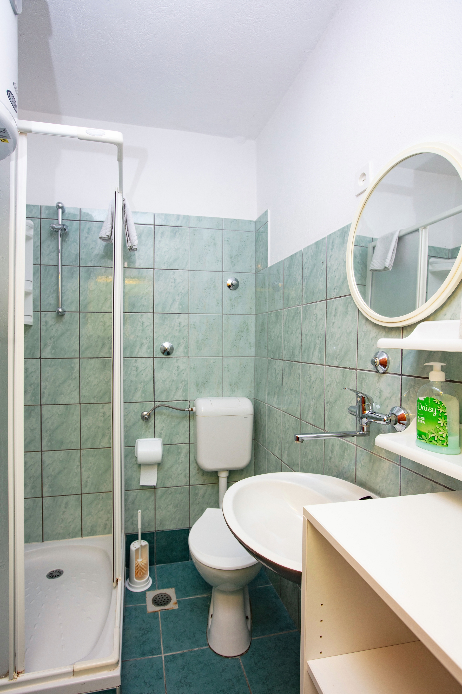 Two bedroom apartment with terrace and sea view Grebaštica, Šibenik  A-c