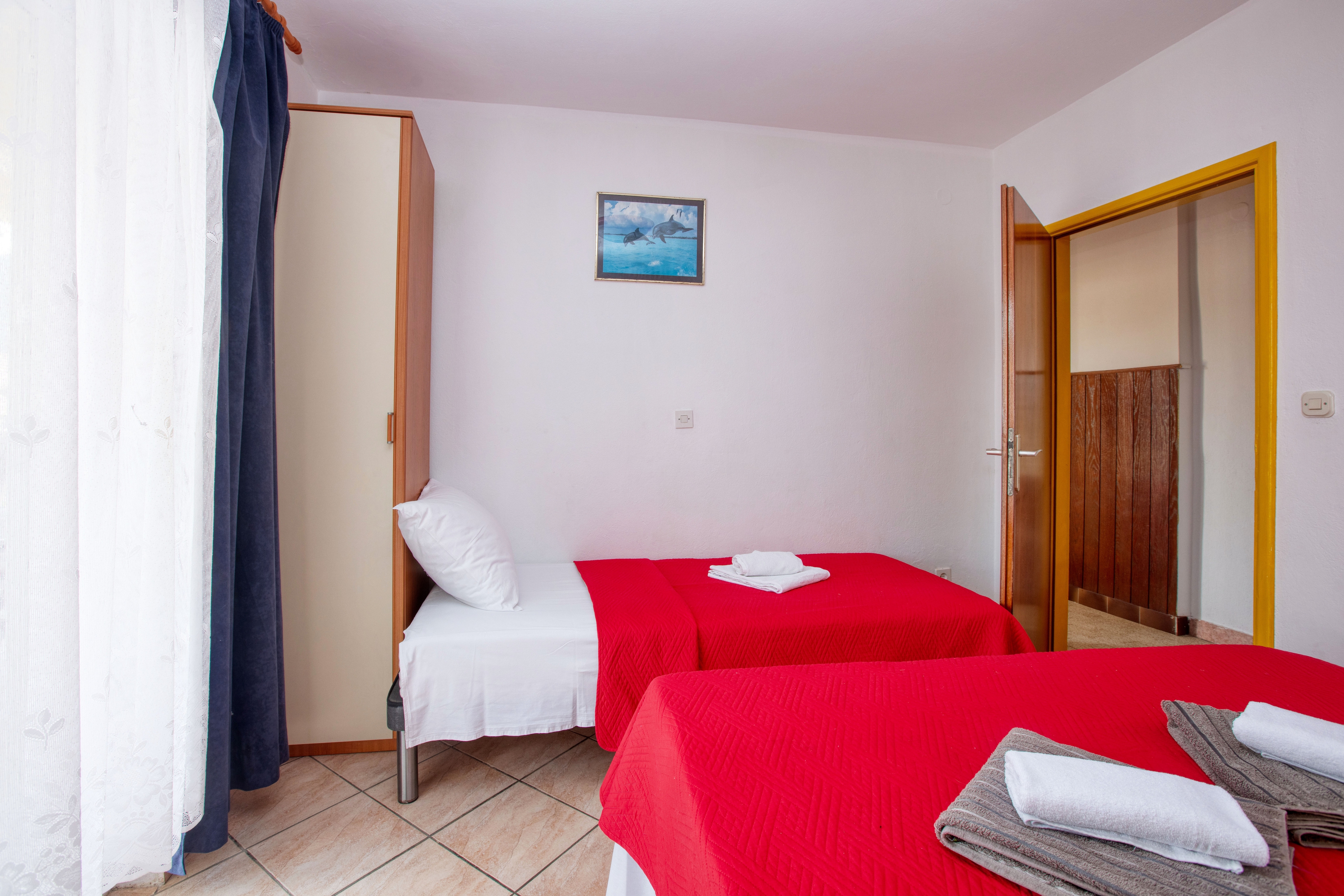 Two bedroom apartment with terrace and sea view Grebaštica, Šibenik  A-d