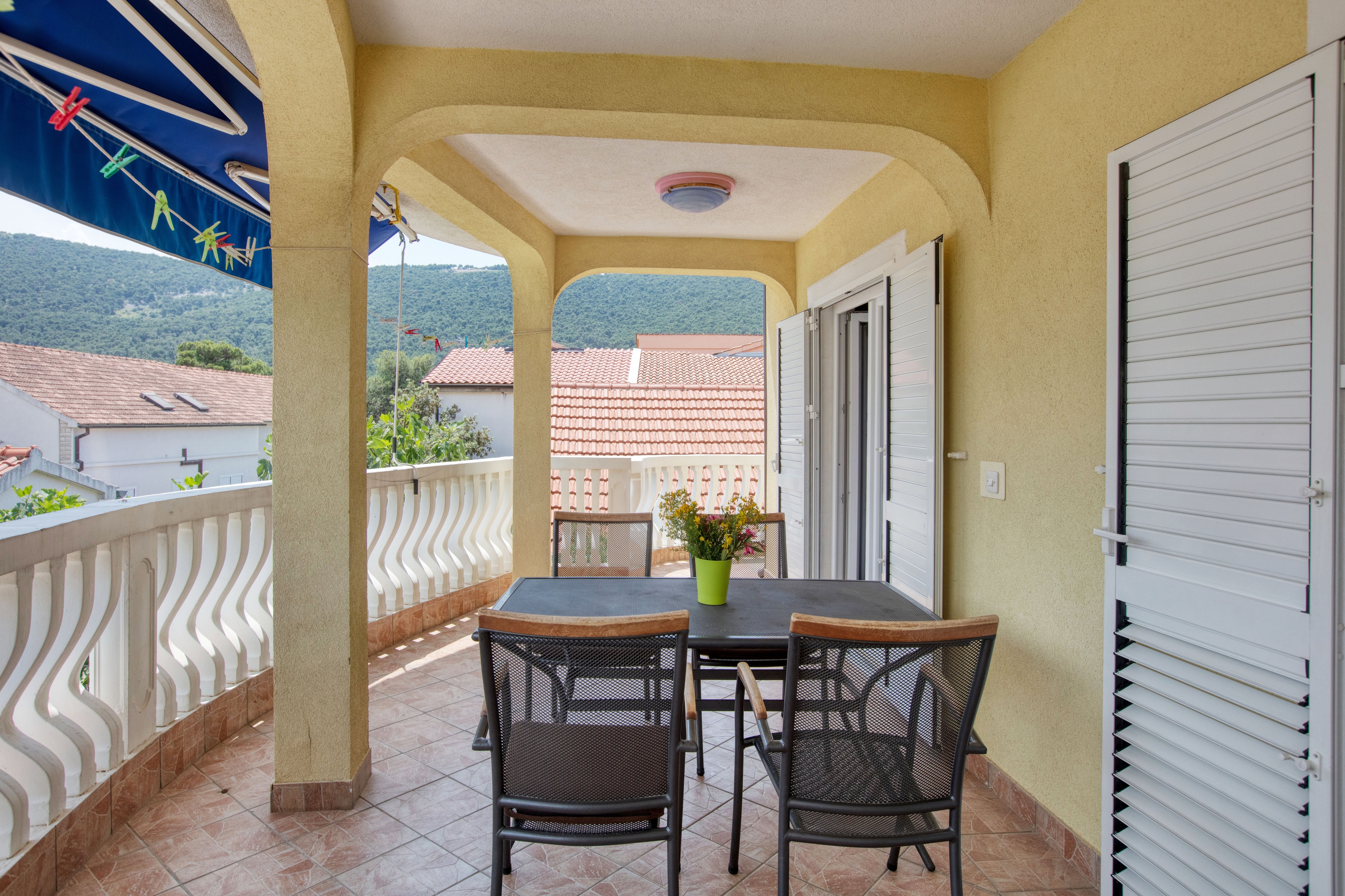 Two bedroom apartment with terrace and sea view Grebaštica, Šibenik  A-d