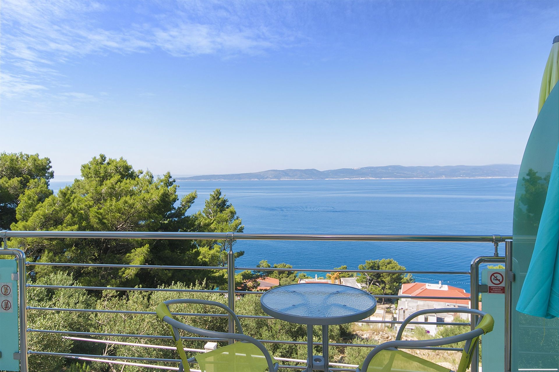 Two bedroom apartment with balcony and sea view Brela, Makarska  A-a